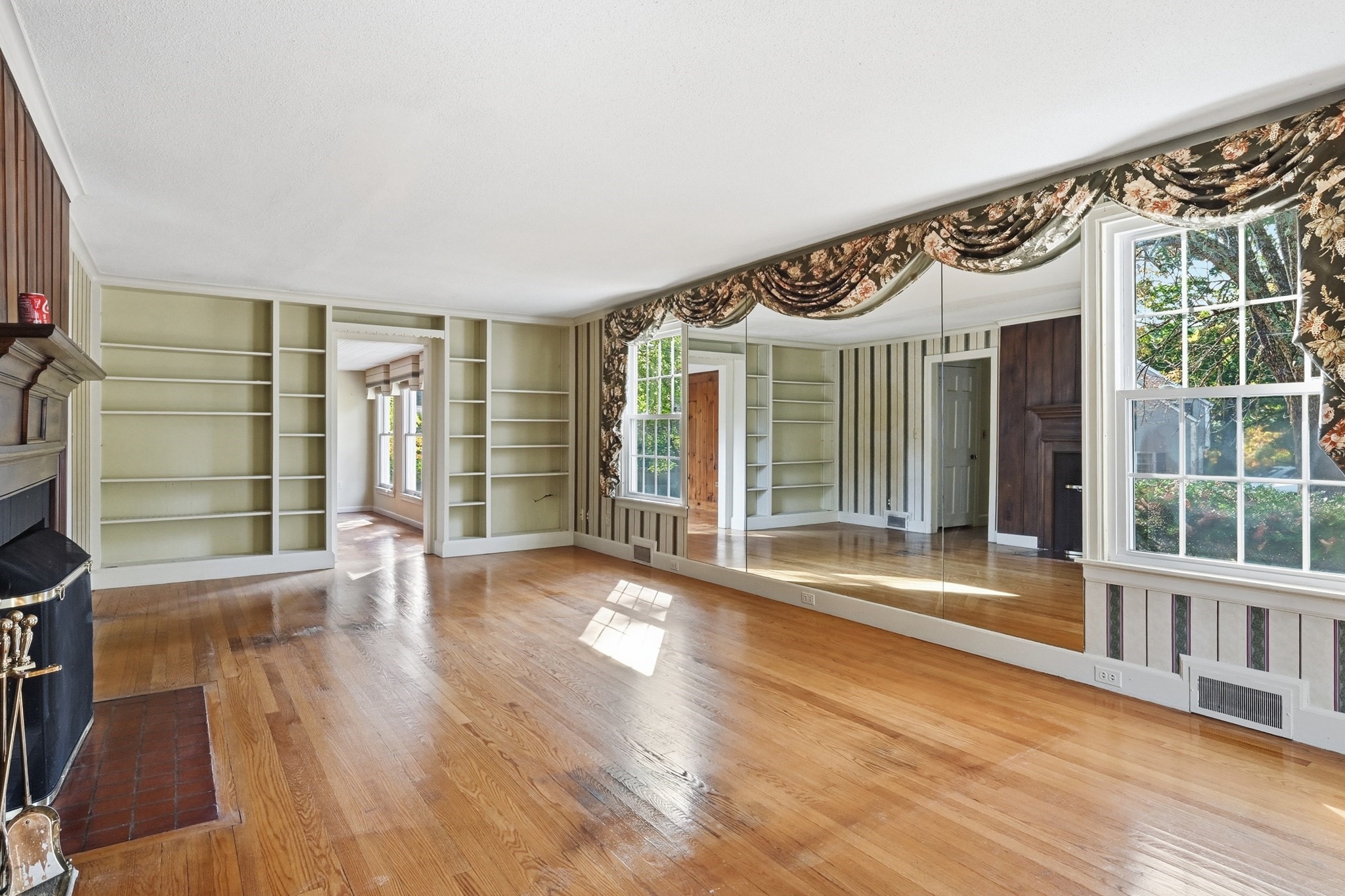 105 Longview Property Photo 6