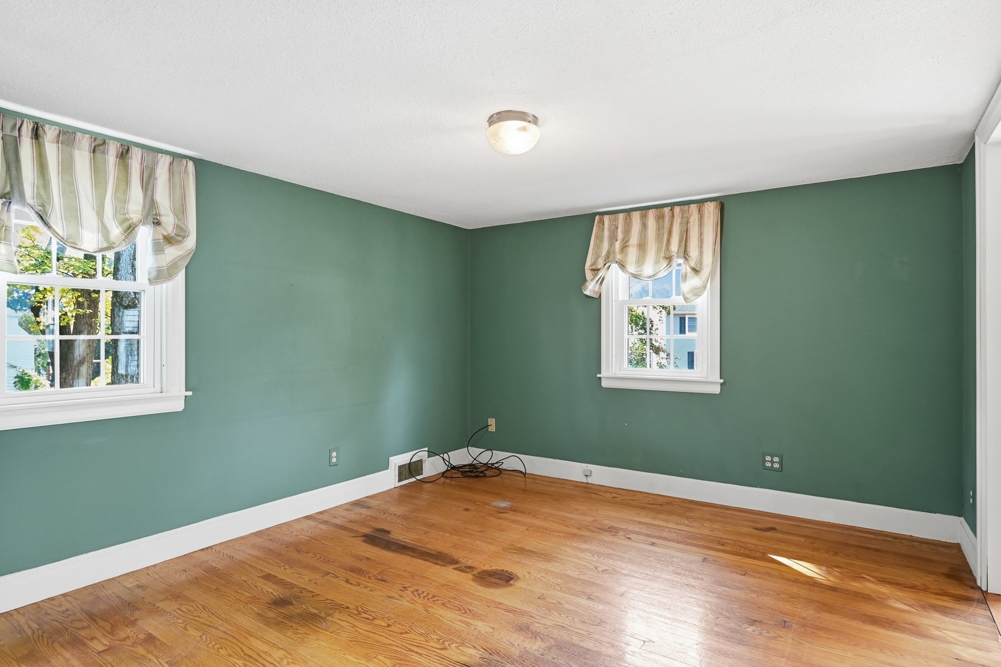 105 Longview Property Photo 13