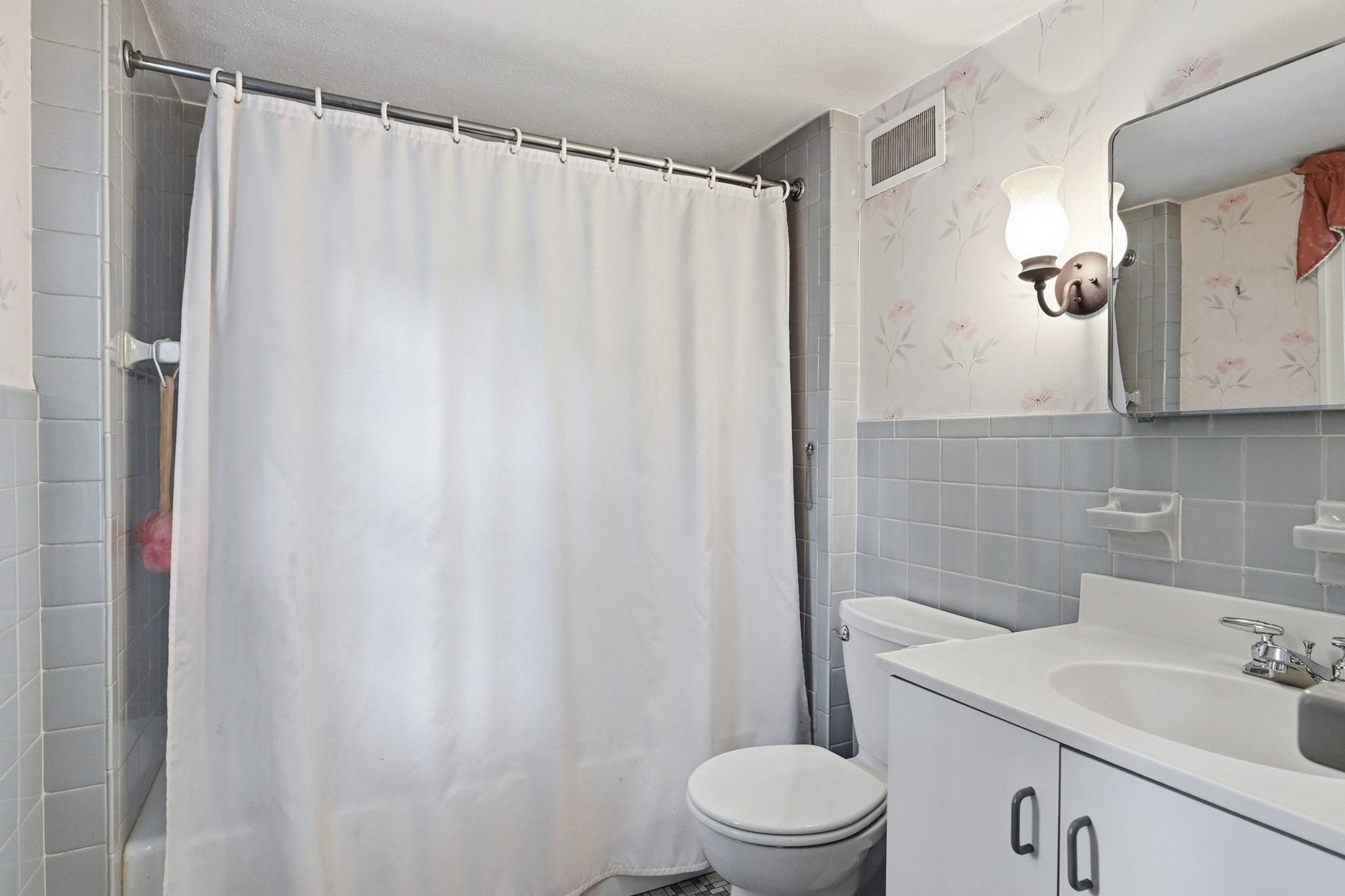 105 Longview Property Photo 14