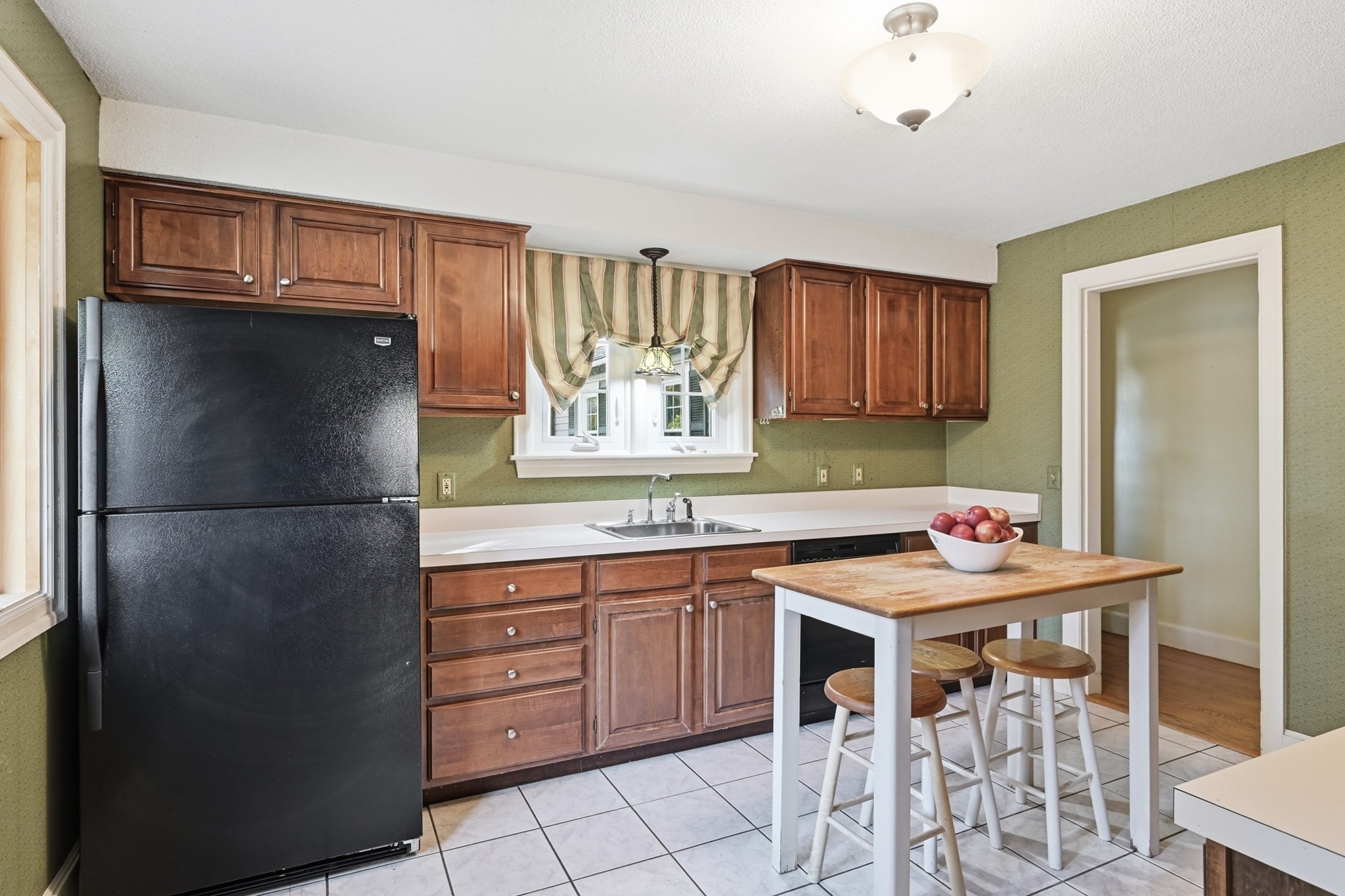 105 Longview Property Photo 18