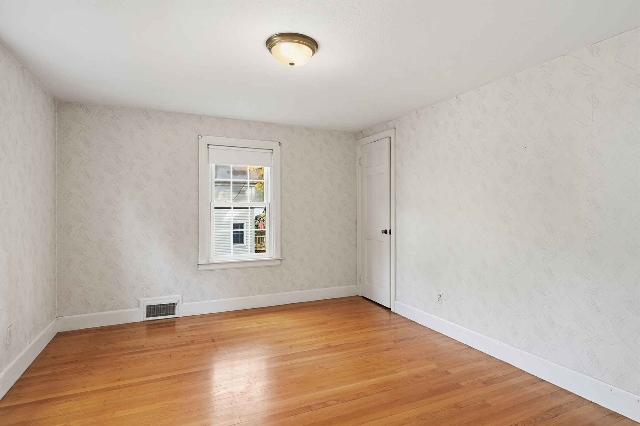 105 Longview Property Photo 24