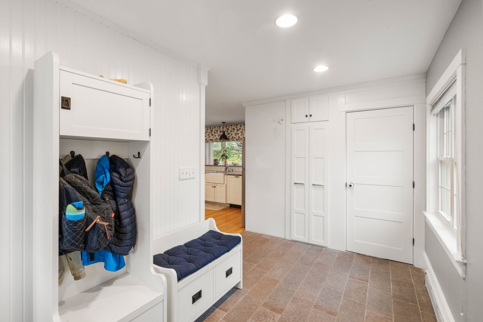 519 Kirby Street Property Photo 5