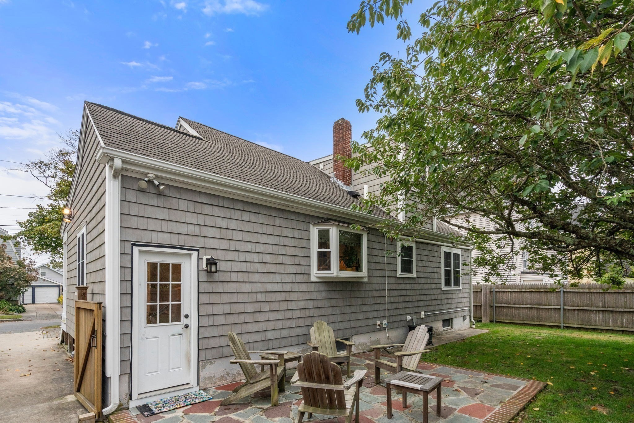 519 Kirby Street Property Photo 29