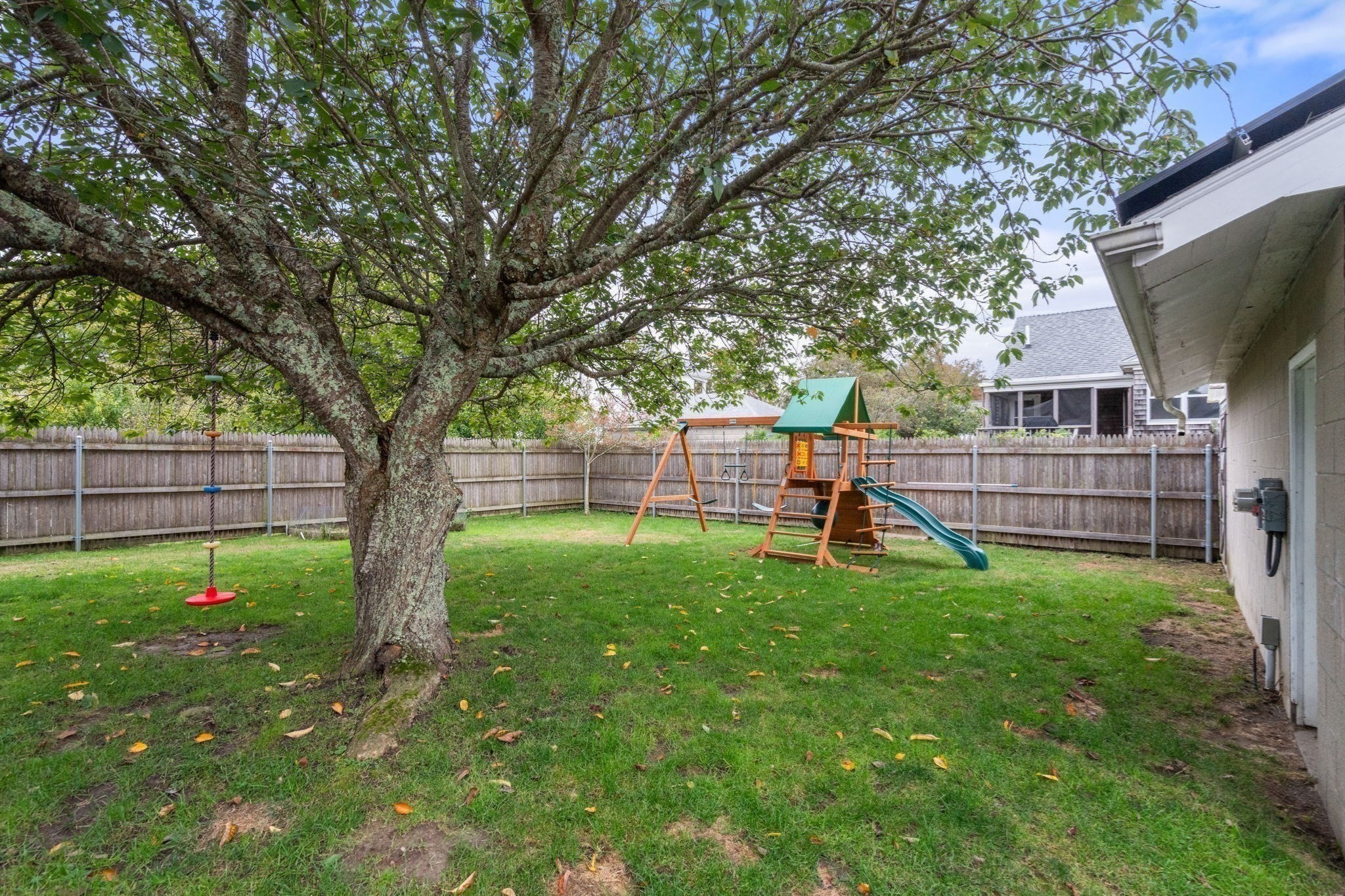 519 Kirby Street Property Photo 31