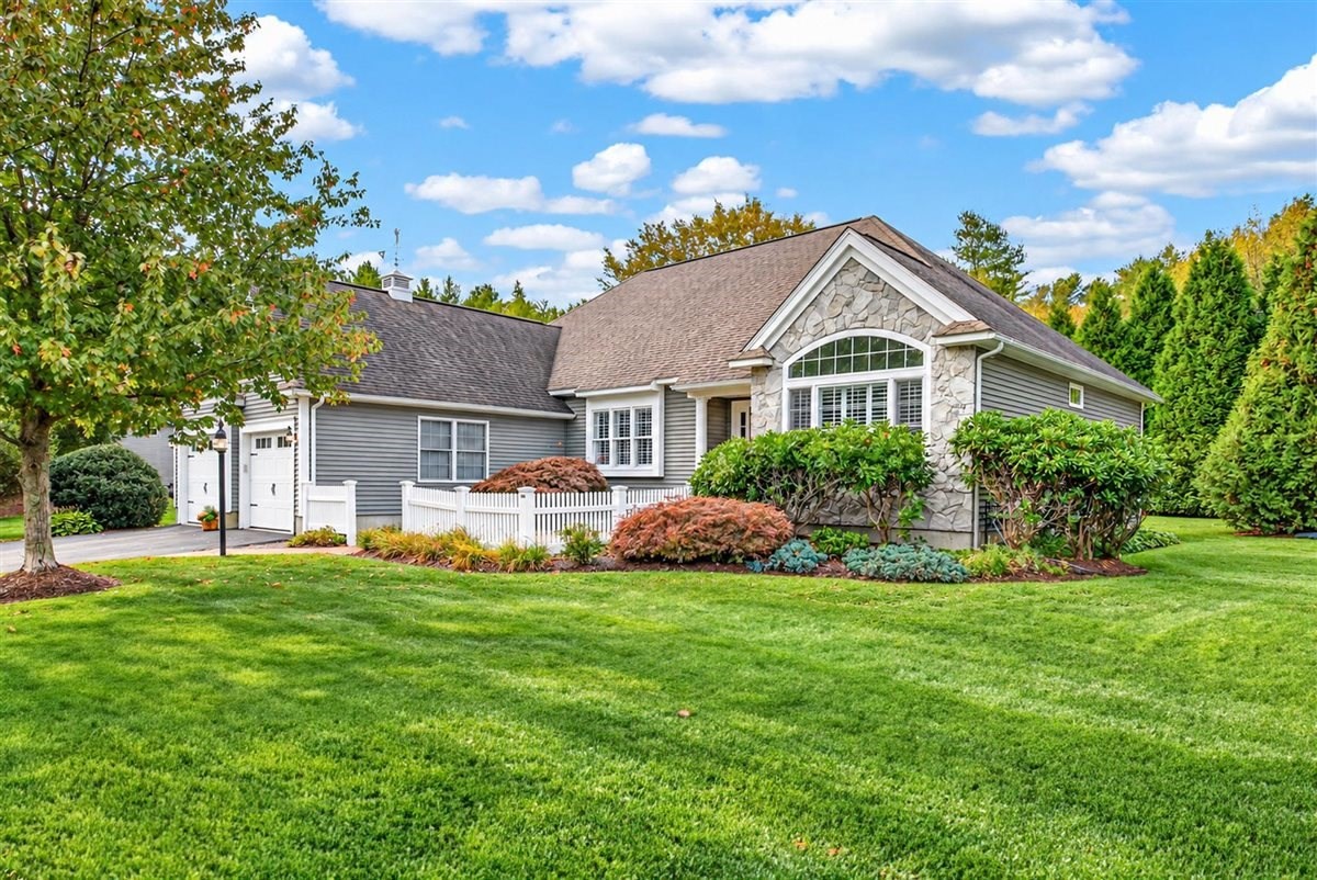 22 Silver Brook Ln # 22