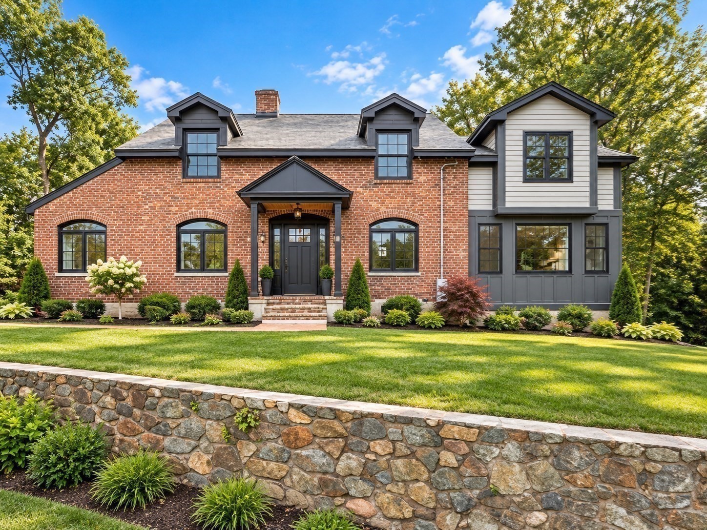 6 Lovis Property Photo 1