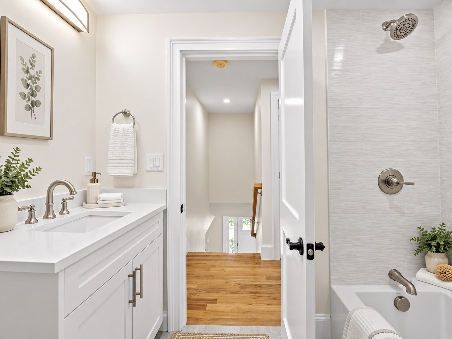 6 Lovis Property Photo 31