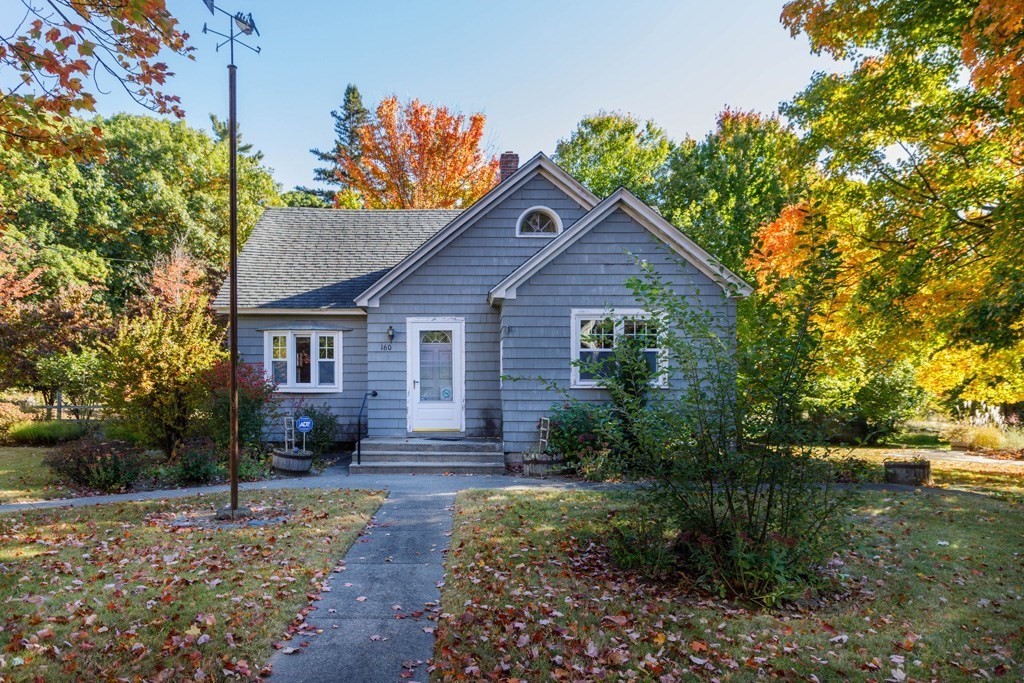 160 Lunenburg Road Property Photo 1