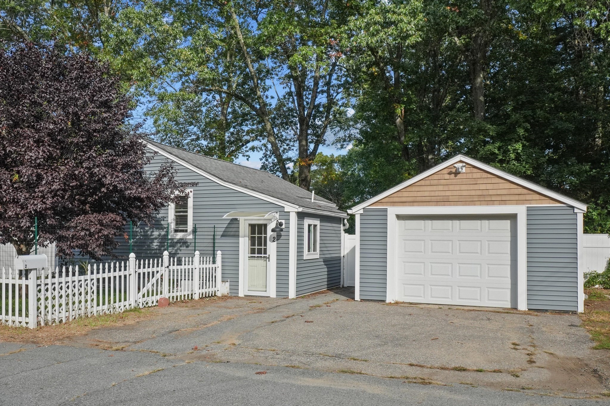 2 Burnside Lane Property Photo 36