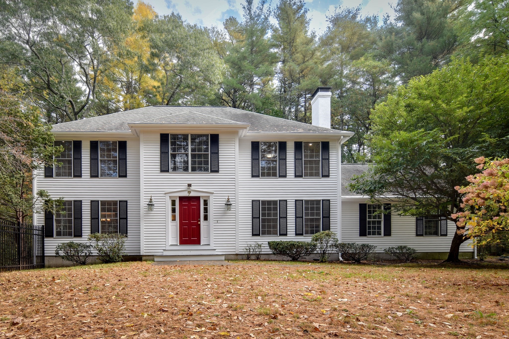 81 Tisdale Drive Property Photo 1