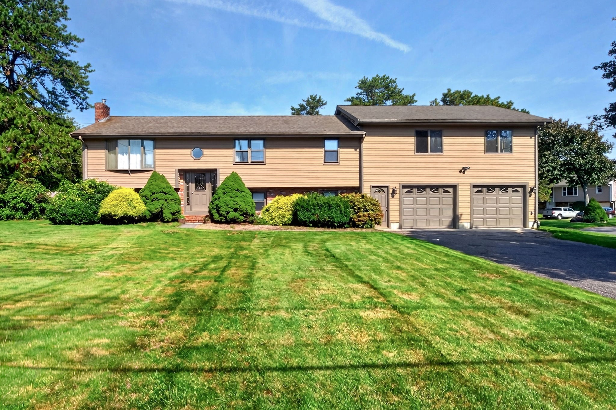 94 Green Drive Property Photo 1