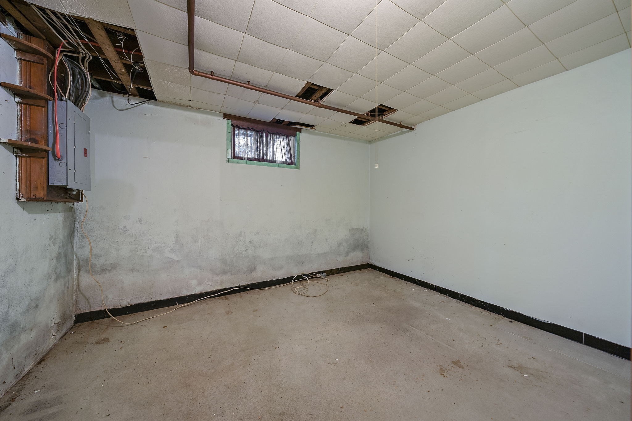 50 Lyons St Property Photo 27