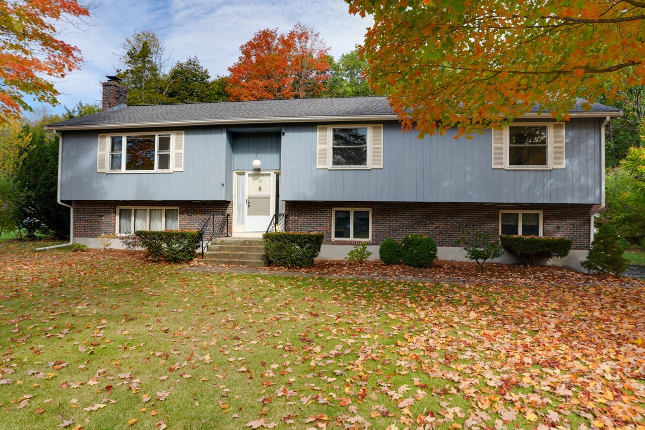 10 Roundwood Rd Property Photo 1