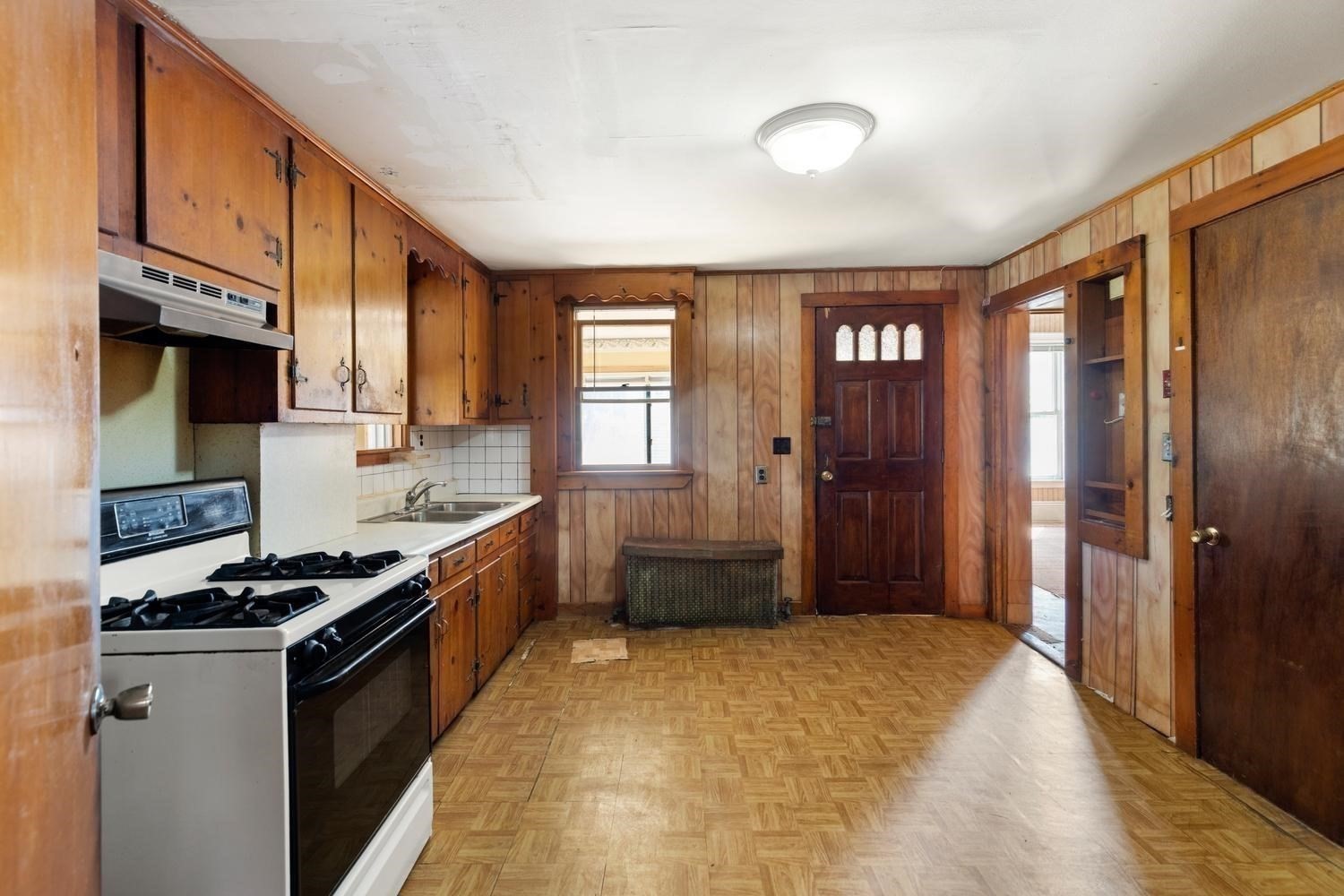 117 Linden Avenue Property Photo 14