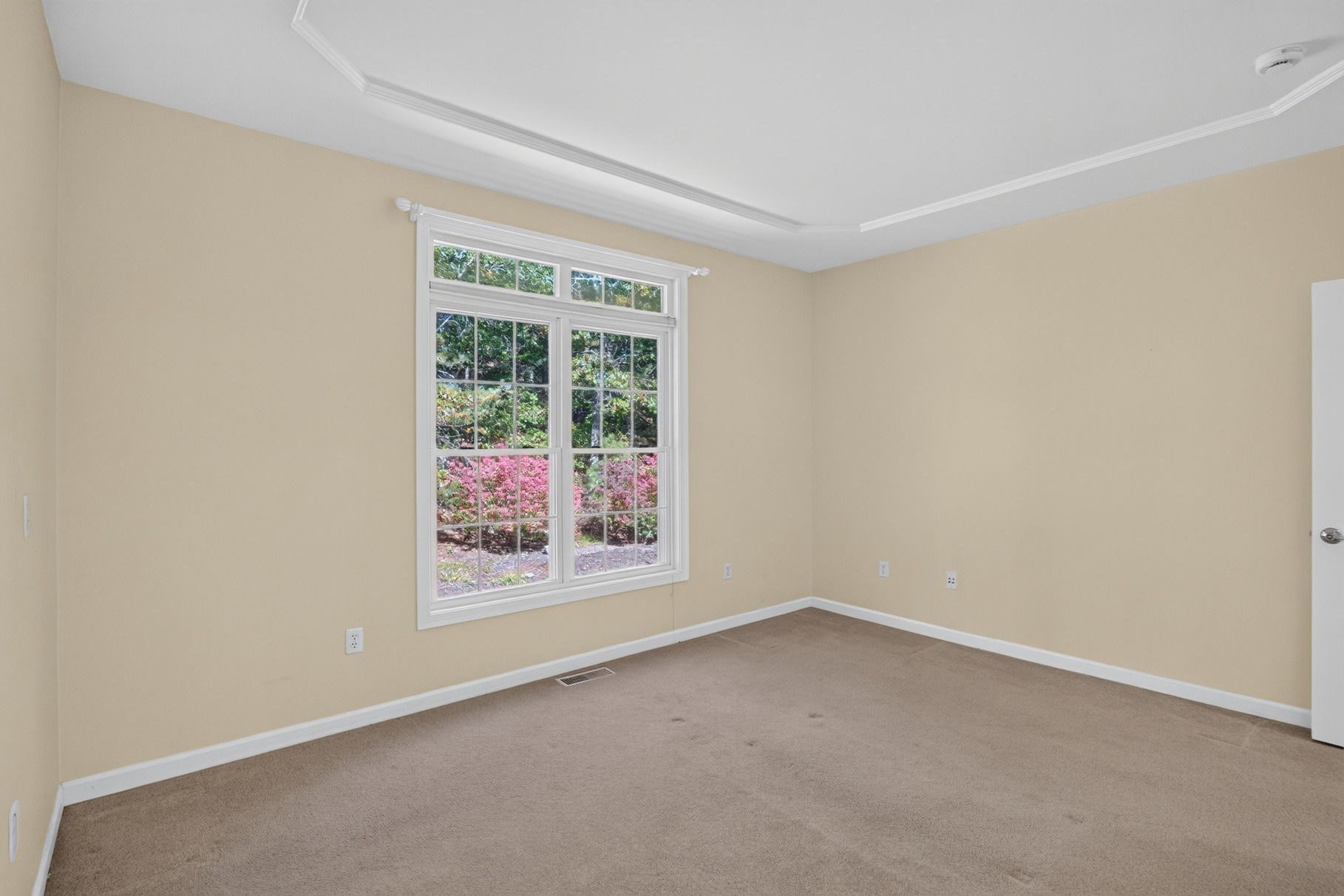 6 Autumn Glen Property Photo 16