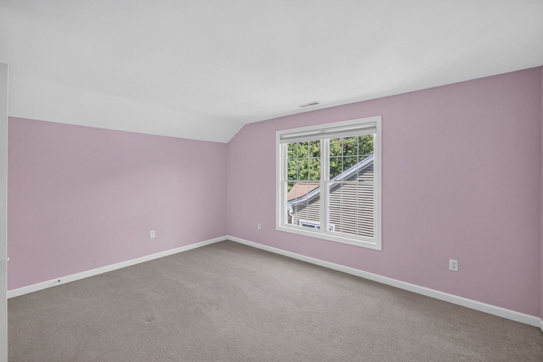 6 Autumn Glen Property Photo 24