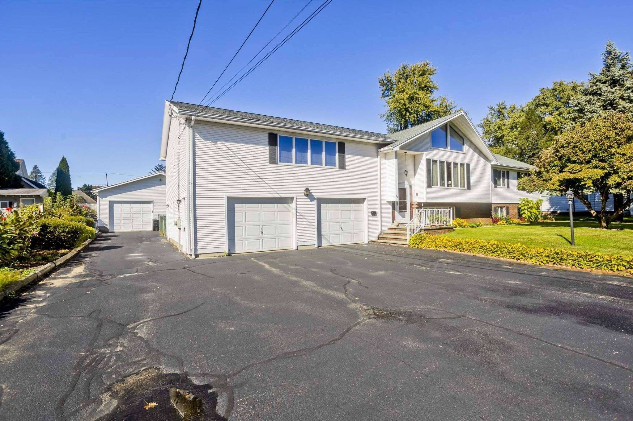 92 Truro Street # B Property Photo 1