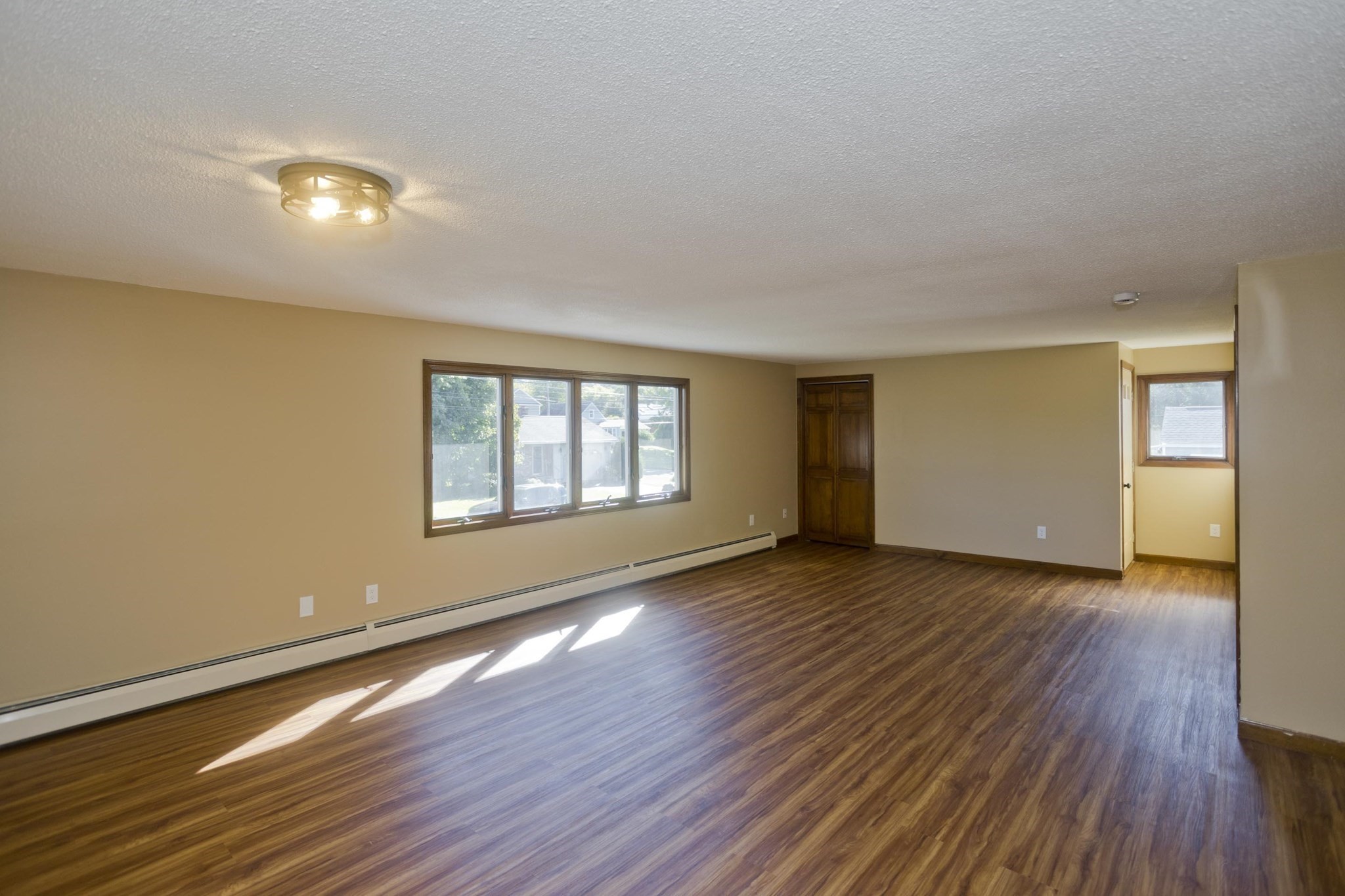 92 Truro Street # B Property Photo 4