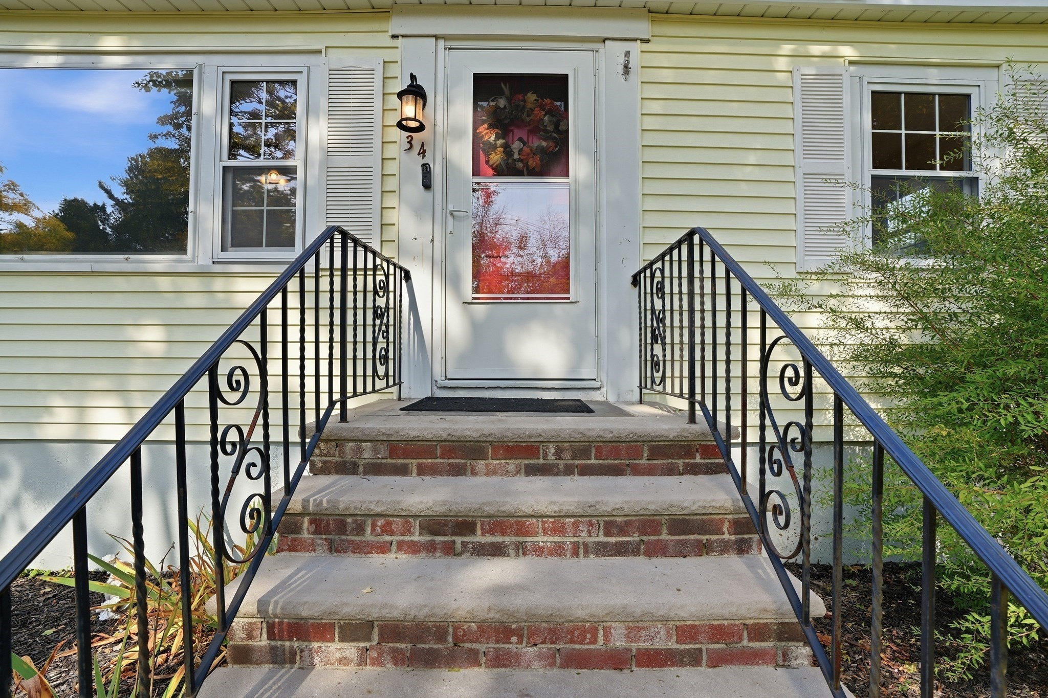 34 Andover St Property Photo 1