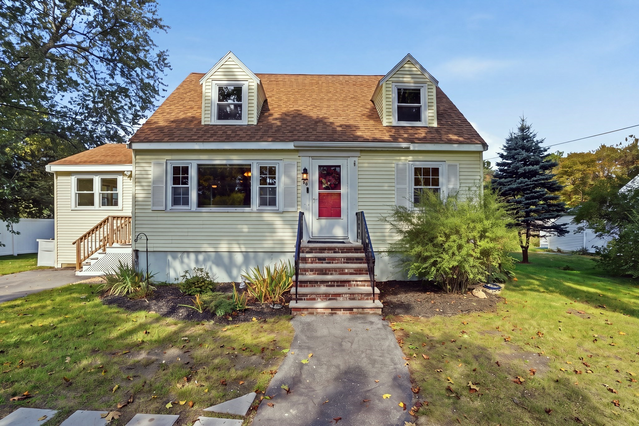 34 Andover St Property Photo 2