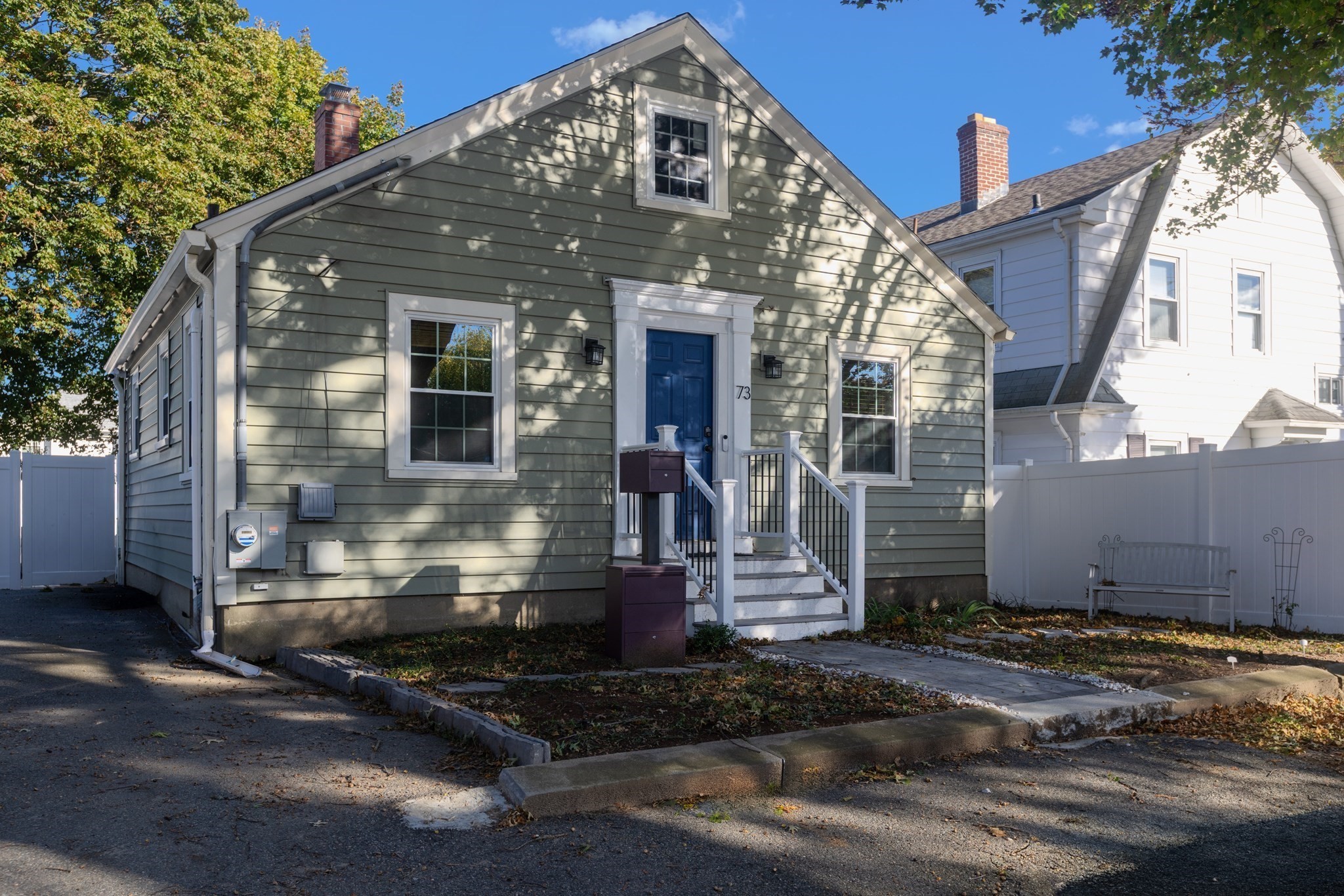 73 Clematis St Property Photo 1