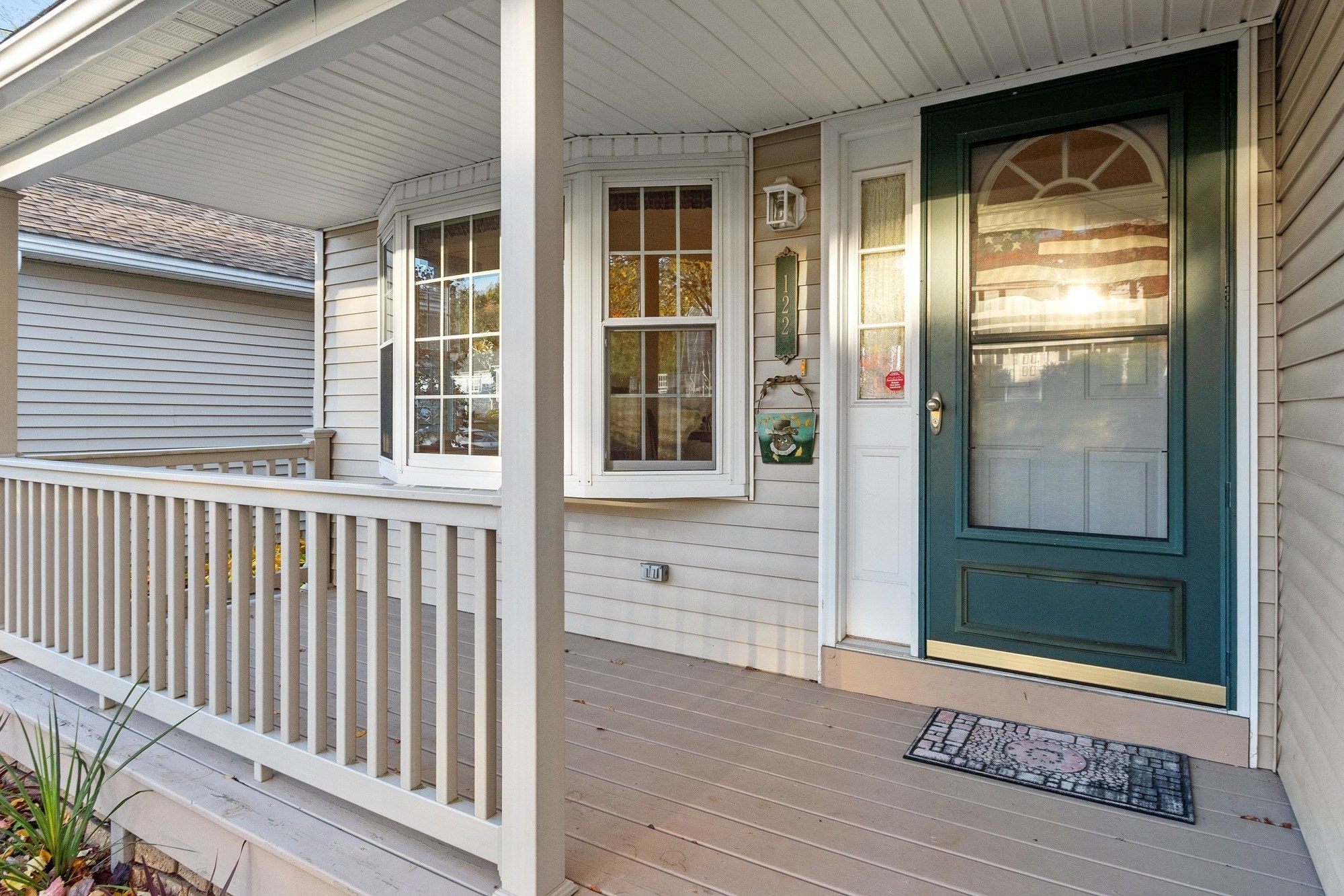 122 Century Way Property Photo 3