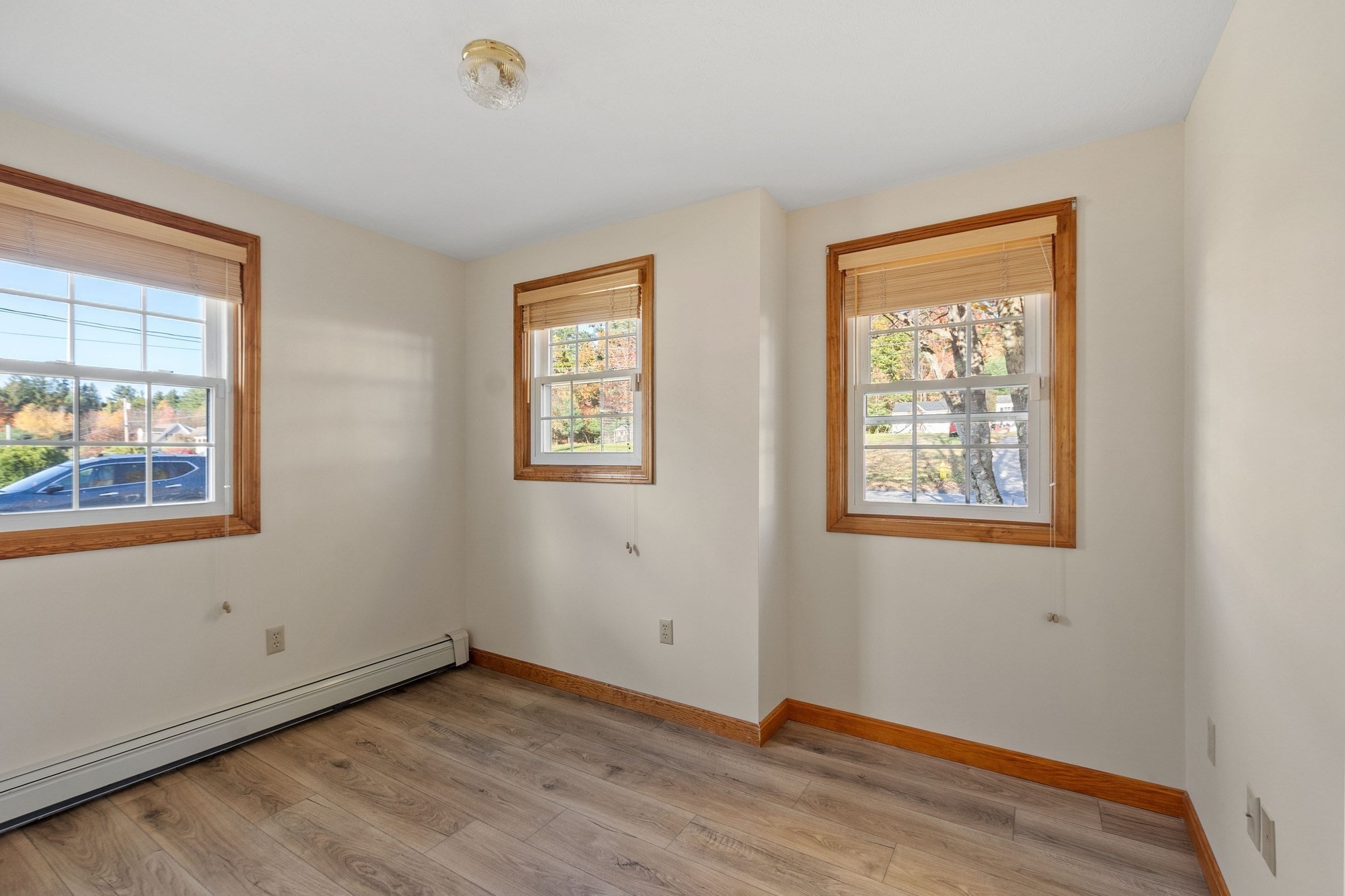 122 Century Way Property Photo 23
