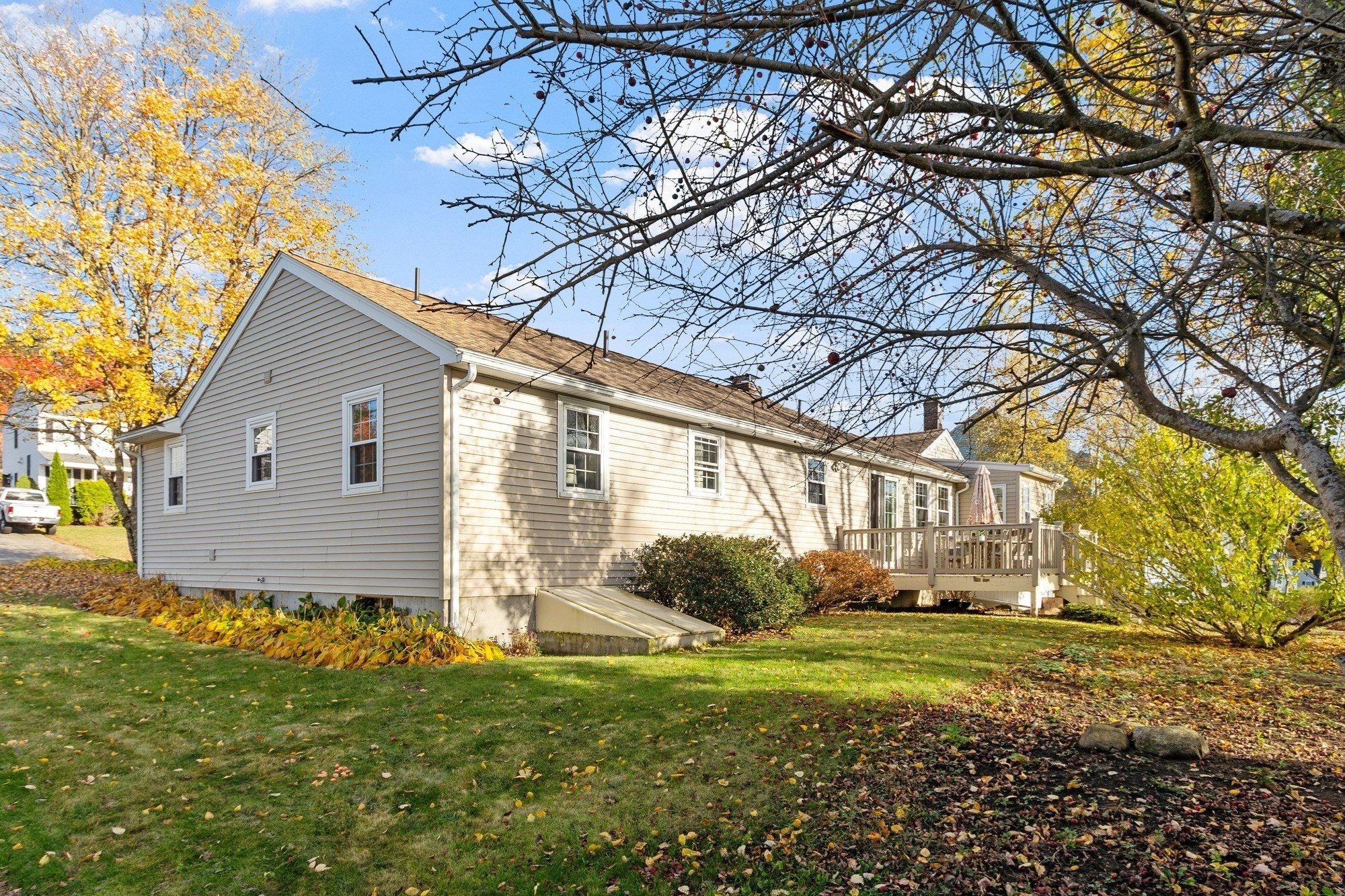 122 Century Way Property Photo 41