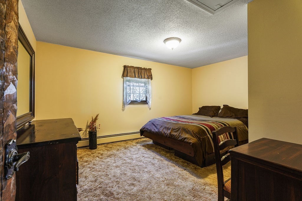 25 Lamoureux Blvd Property Photo 14