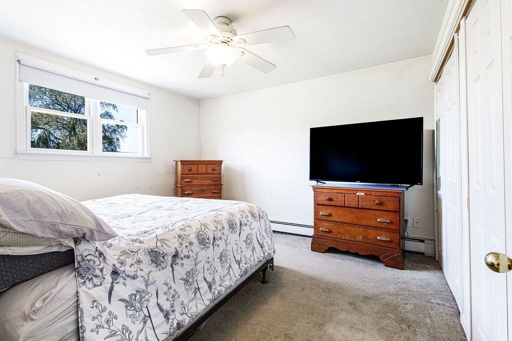 25 Lamoureux Blvd Property Photo 20