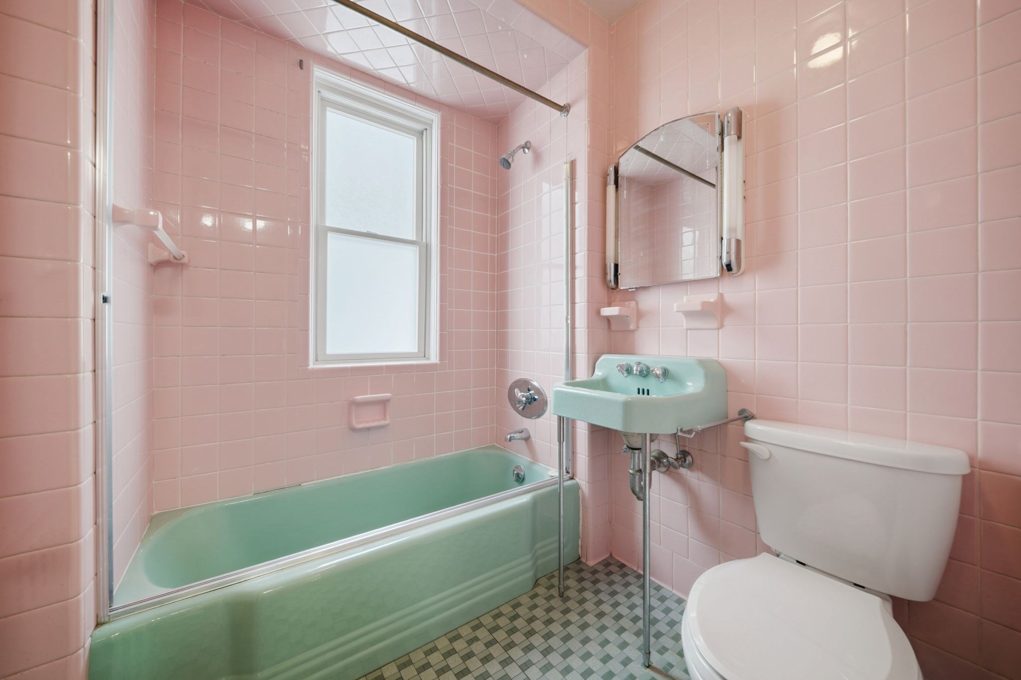 357-359 Main St Property Photo 23