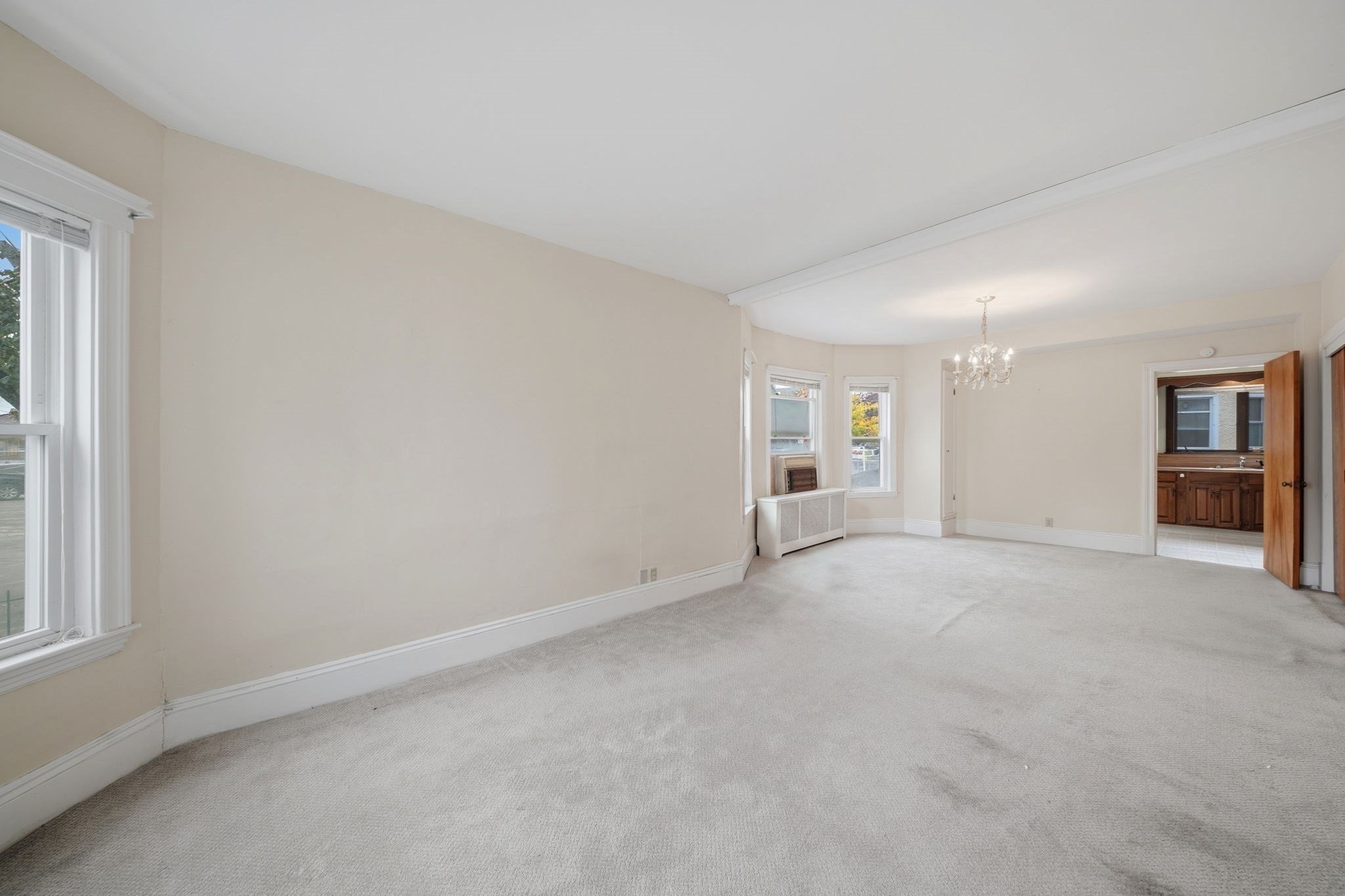 357-359 Main St Property Photo 29