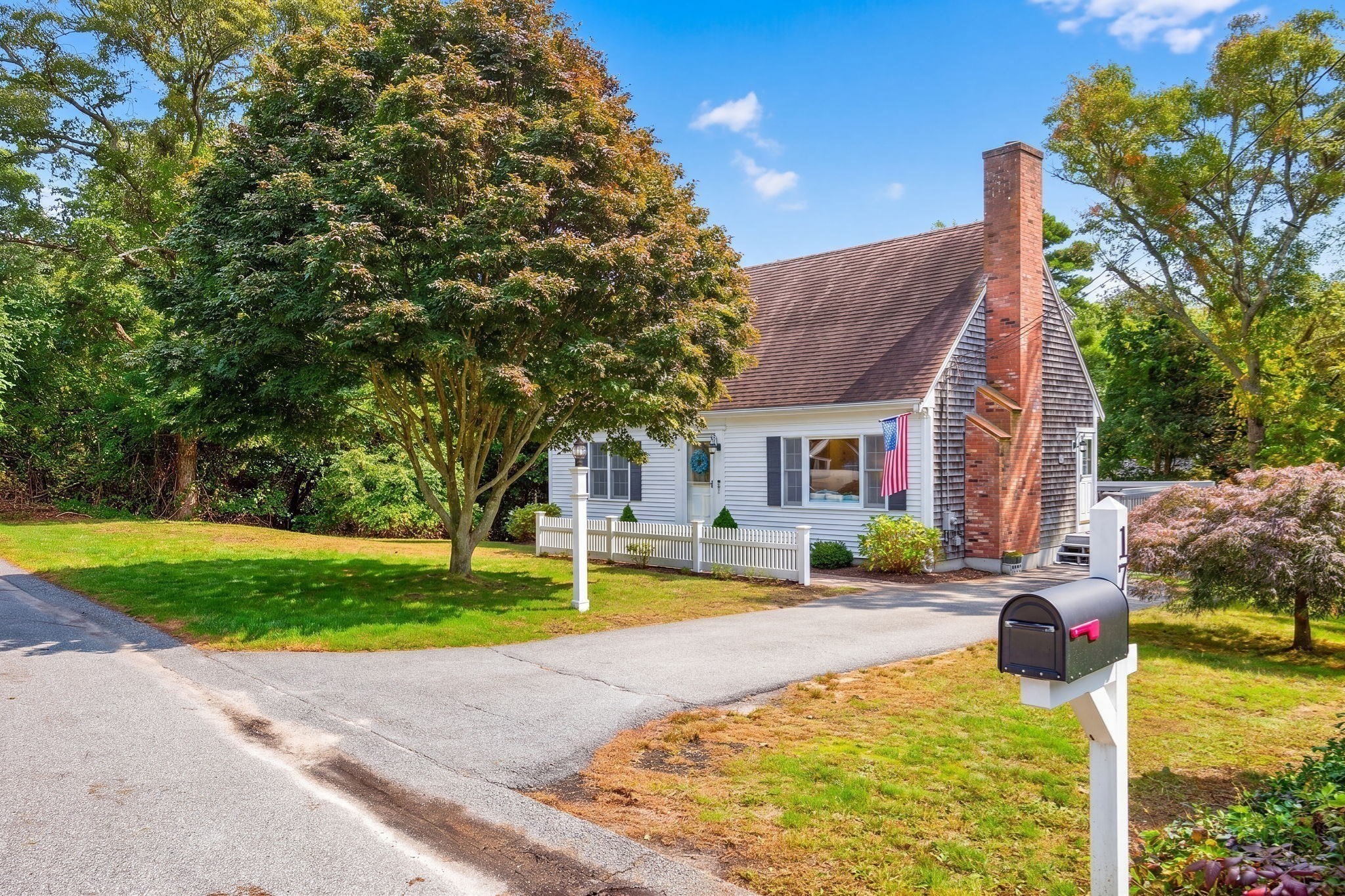 17 Locust Grove Road Property Photo 1