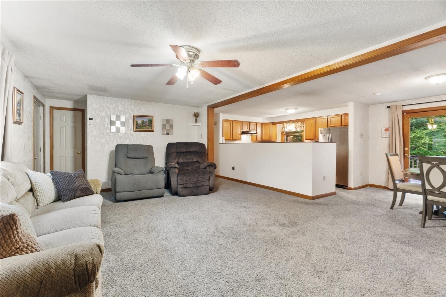 174 Monson Turnpike Rd Property Photo 5
