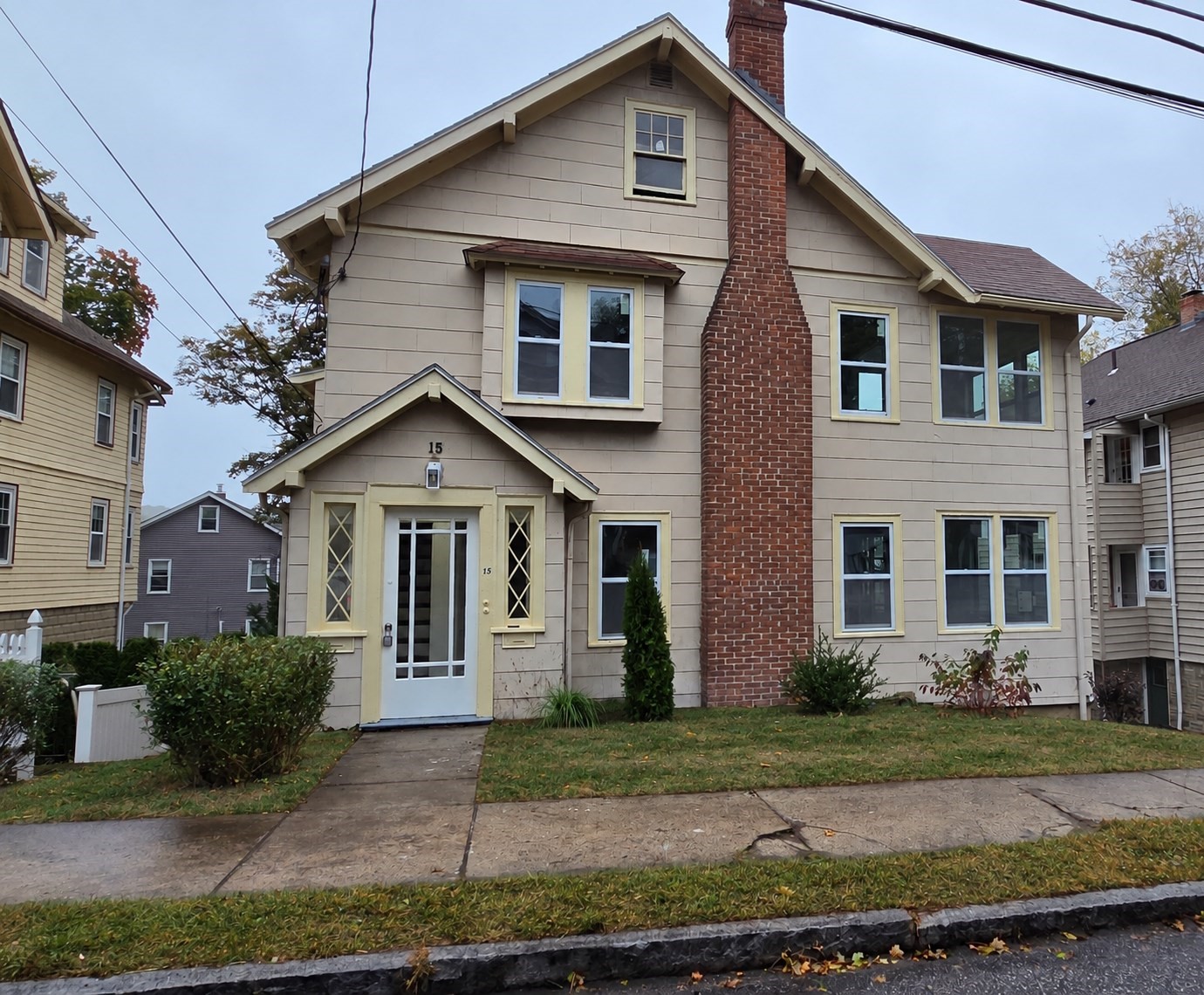 15 Howard St Property Photo 1