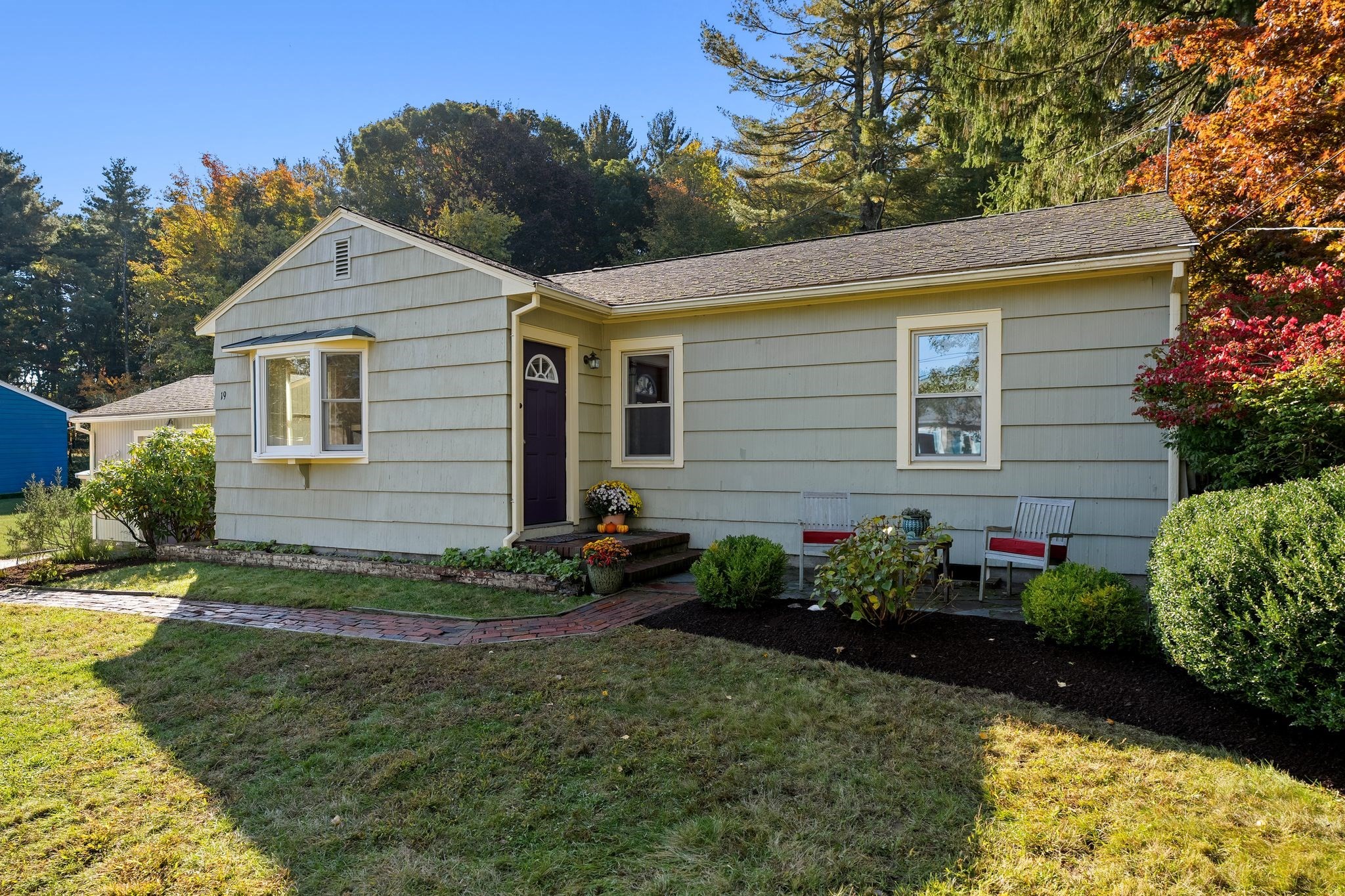 19 Autumn Circle Property Photo 1