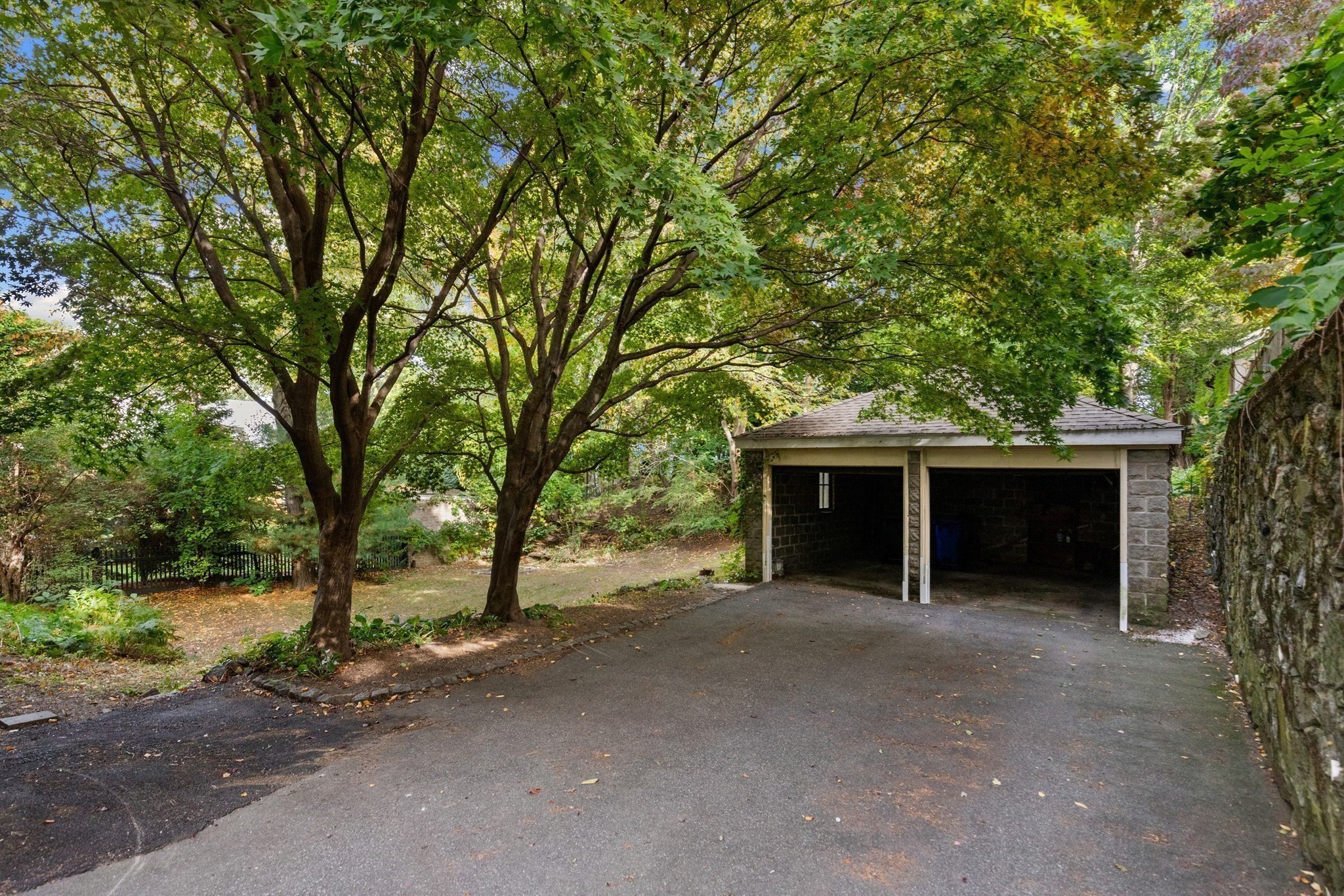 84-86 Bartlett Ave Property Photo 39