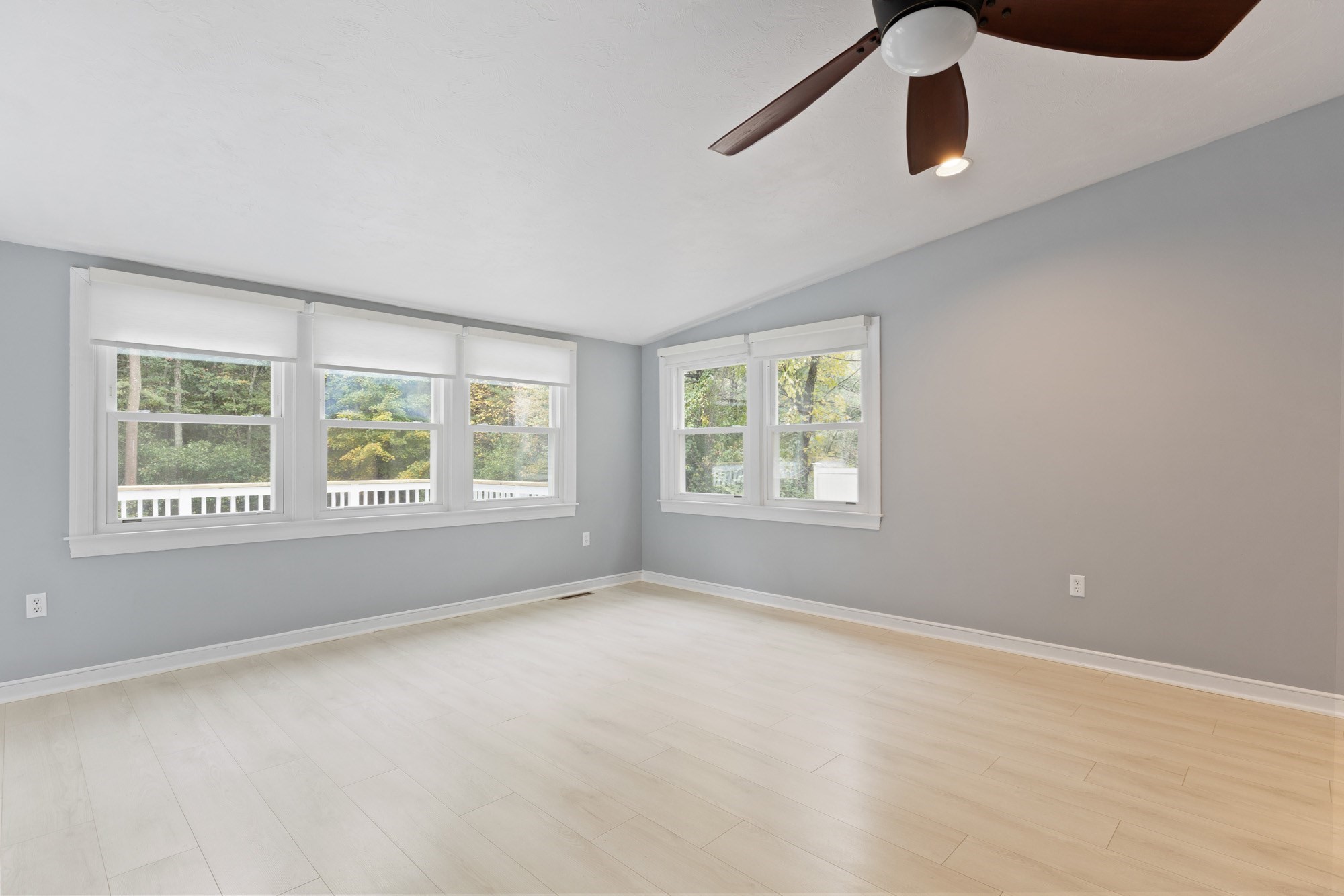13 Walnut St Property Photo 17