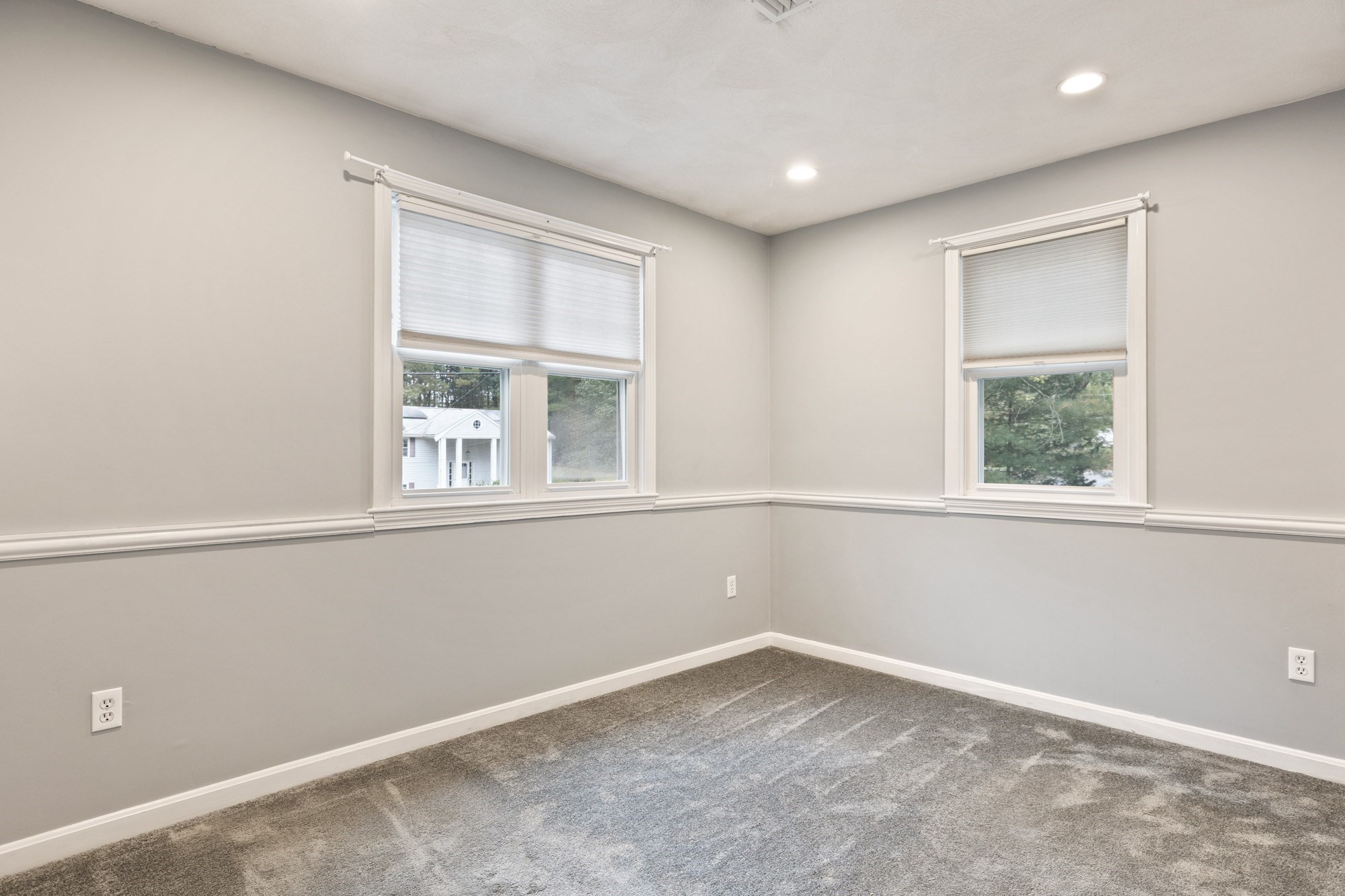 13 Walnut St Property Photo 24