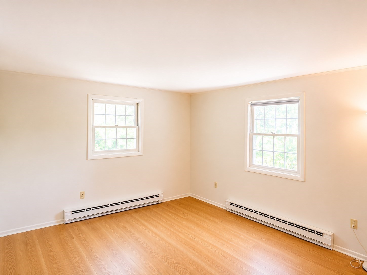 21 First Property Photo 16