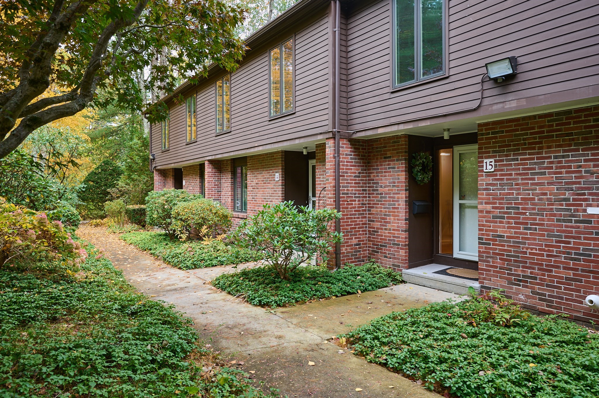 15 Emerson Ct # 15