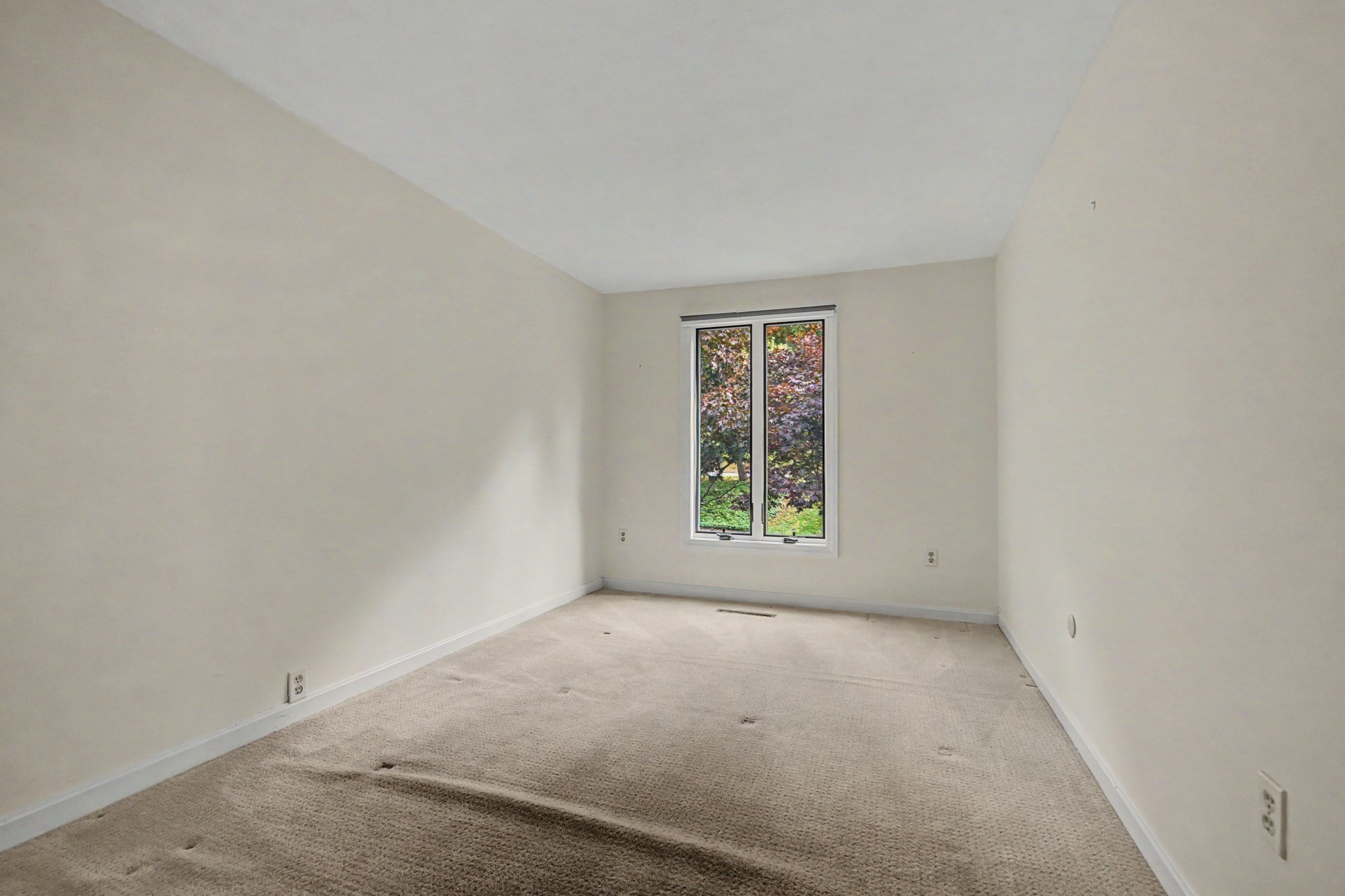 15 Emerson Ct # 15 Property Photo 23
