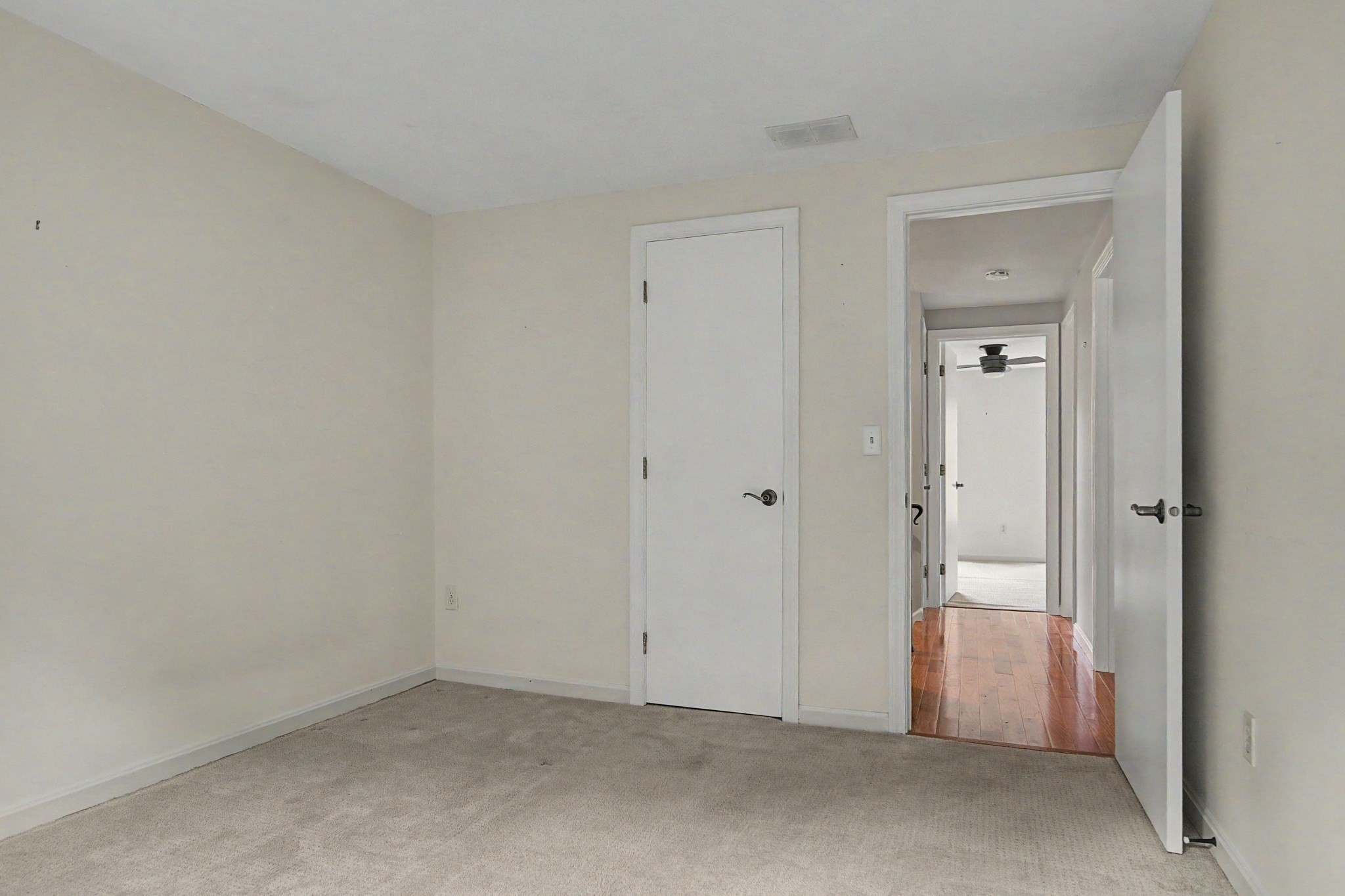 15 Emerson Ct # 15 Property Photo 24
