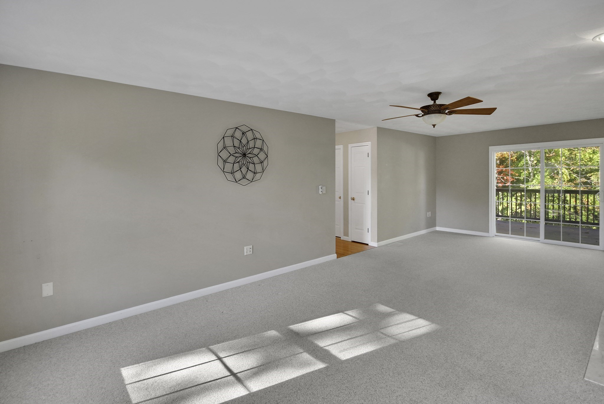 170 Bay State Rd Property Photo 6