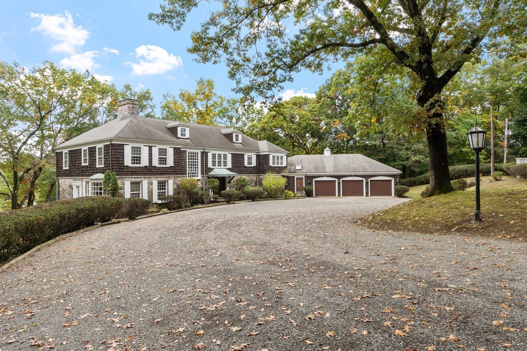 61 Westland Ter Property Photo 1