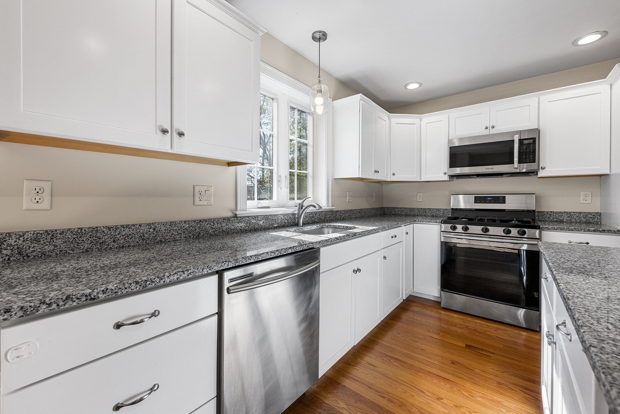 21 Clark St # 21 Property Photo 10