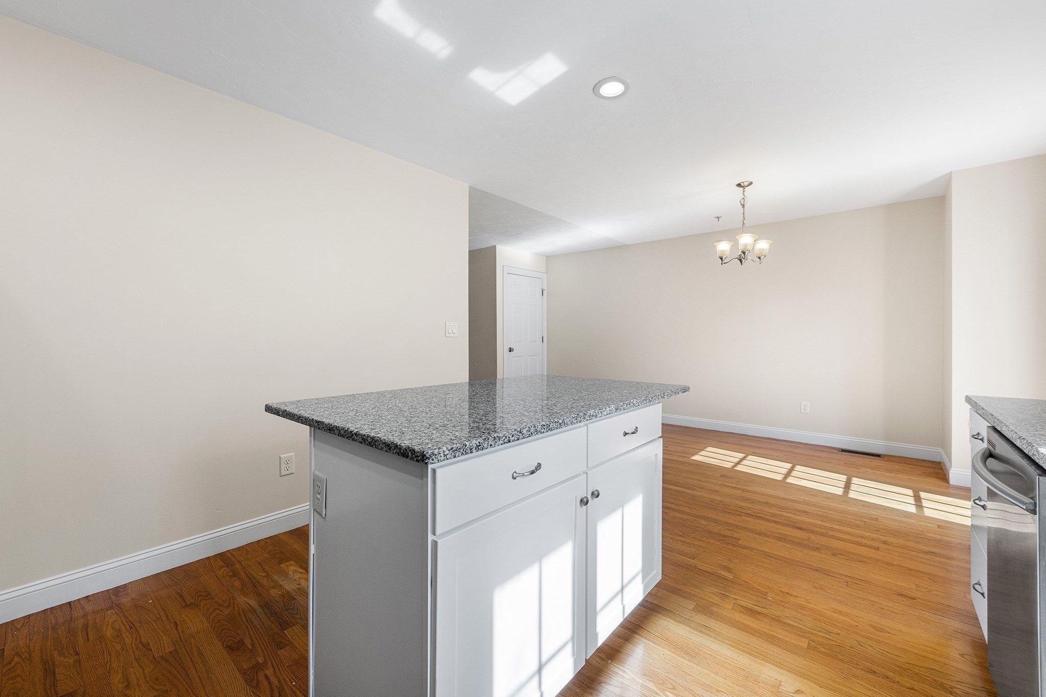21 Clark St # 21 Property Photo 11