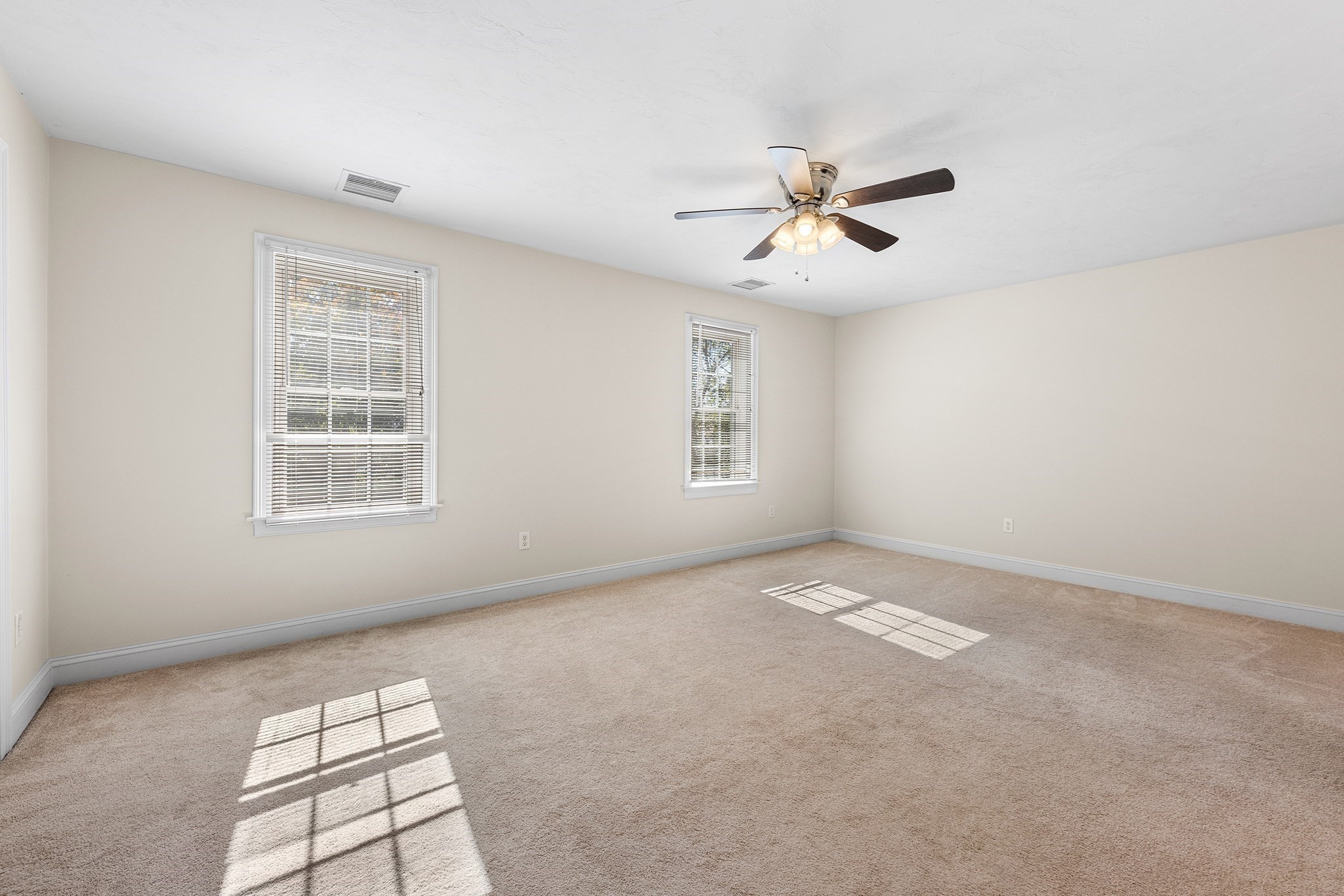 21 Clark St # 21 Property Photo 15