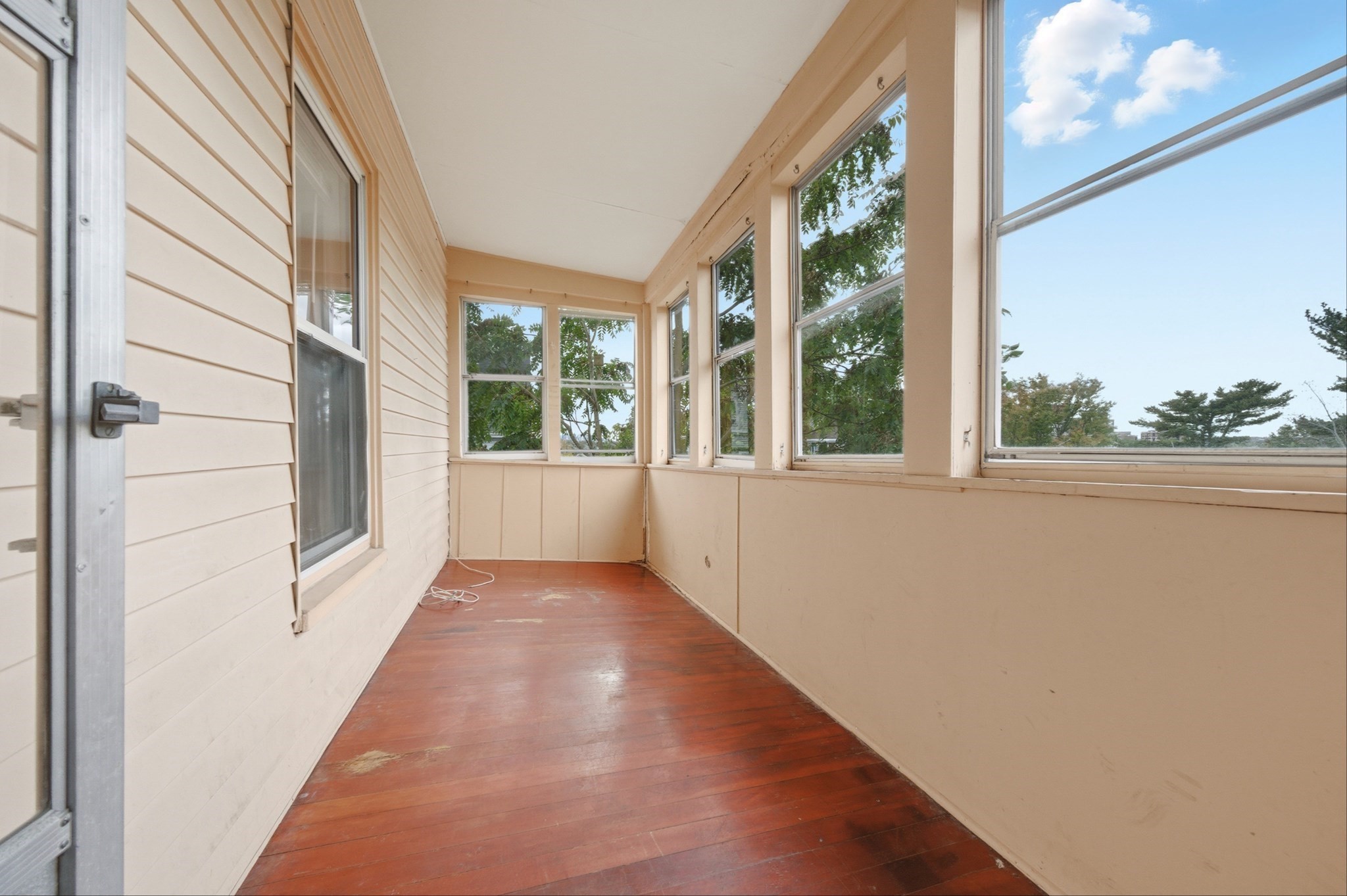 24 Park Avenue # 2 Property Photo 6