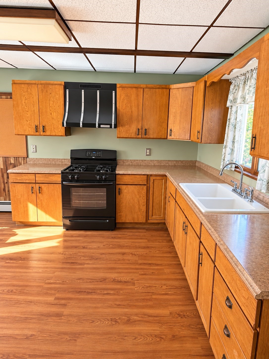 43 Highland Ave Property Photo 5